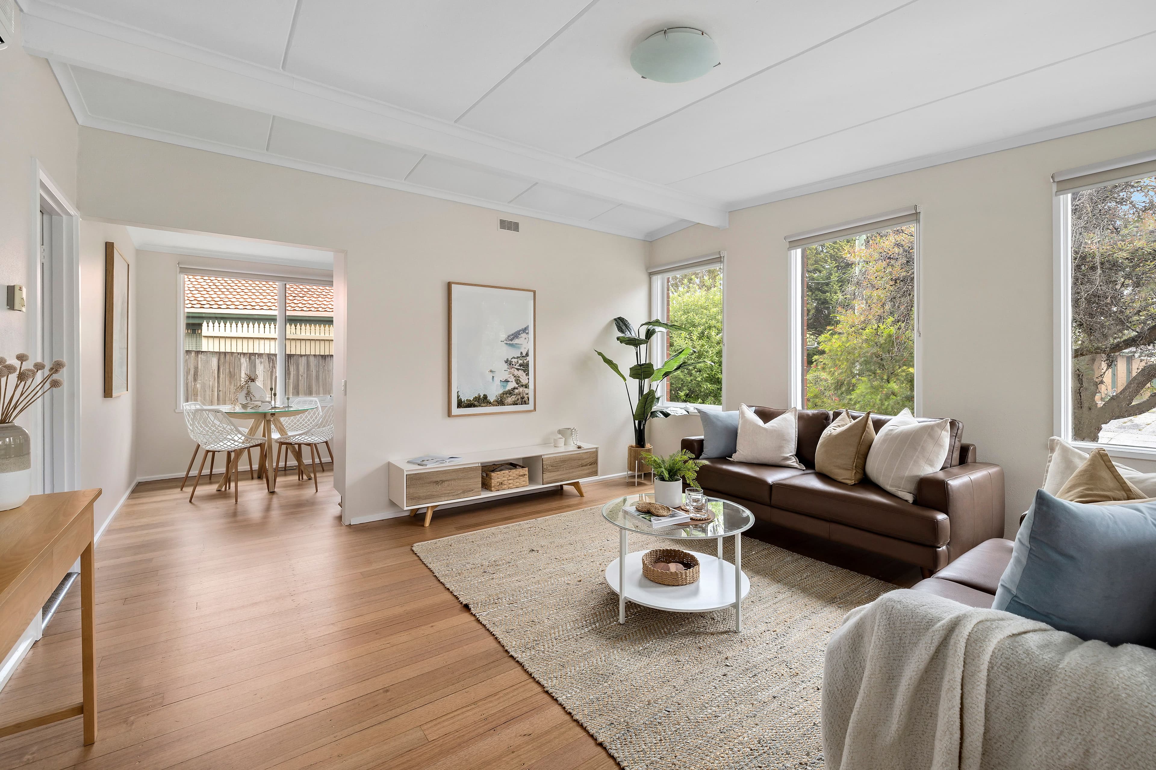 15 Hoya Crescent, Frankston North VIC 3200, Frankston North - Thumbnail 2