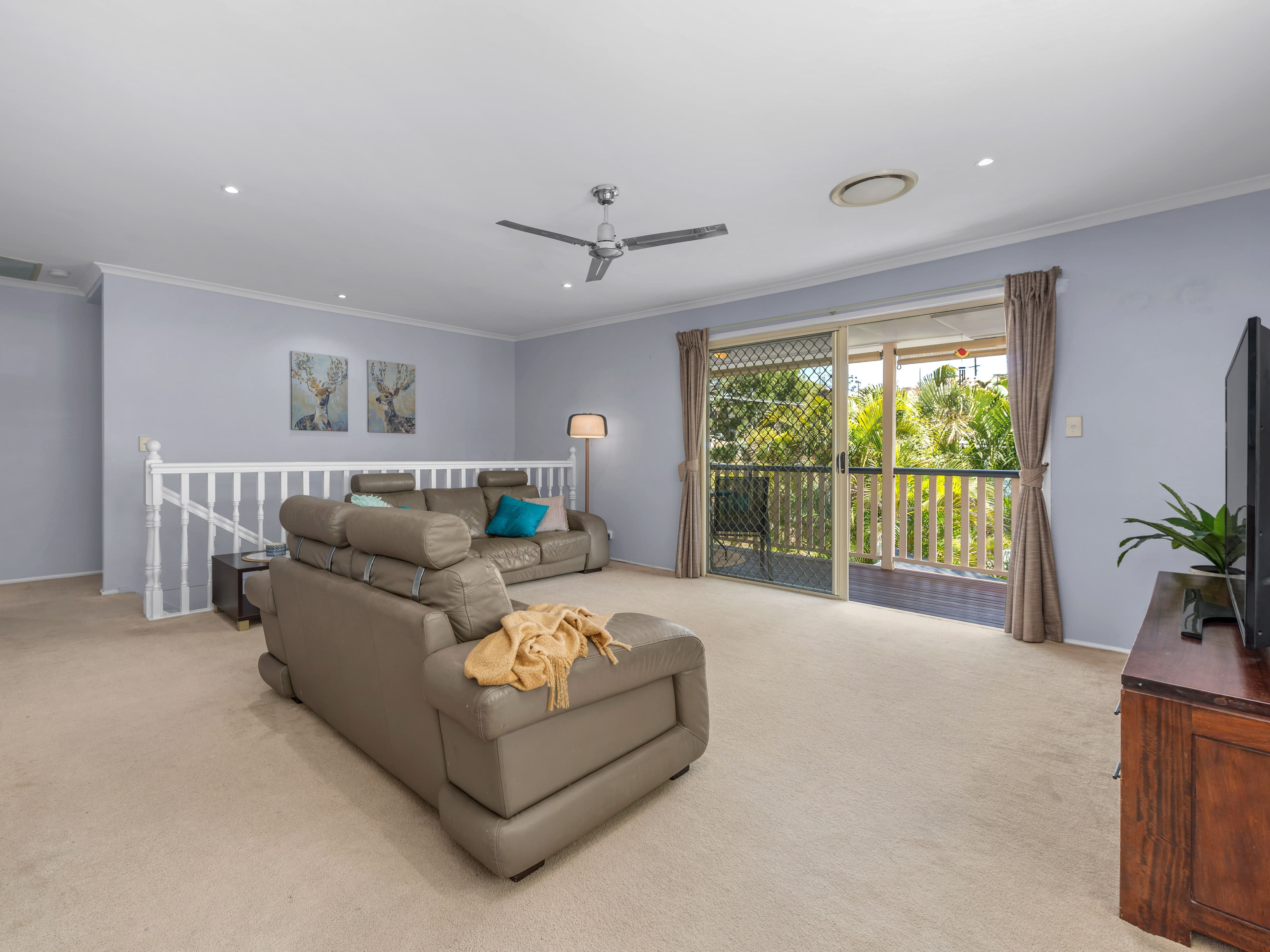 26 Tarnook Drive, Ferny Hills QLD 4055, Ferny Hills - Thumbnail 3