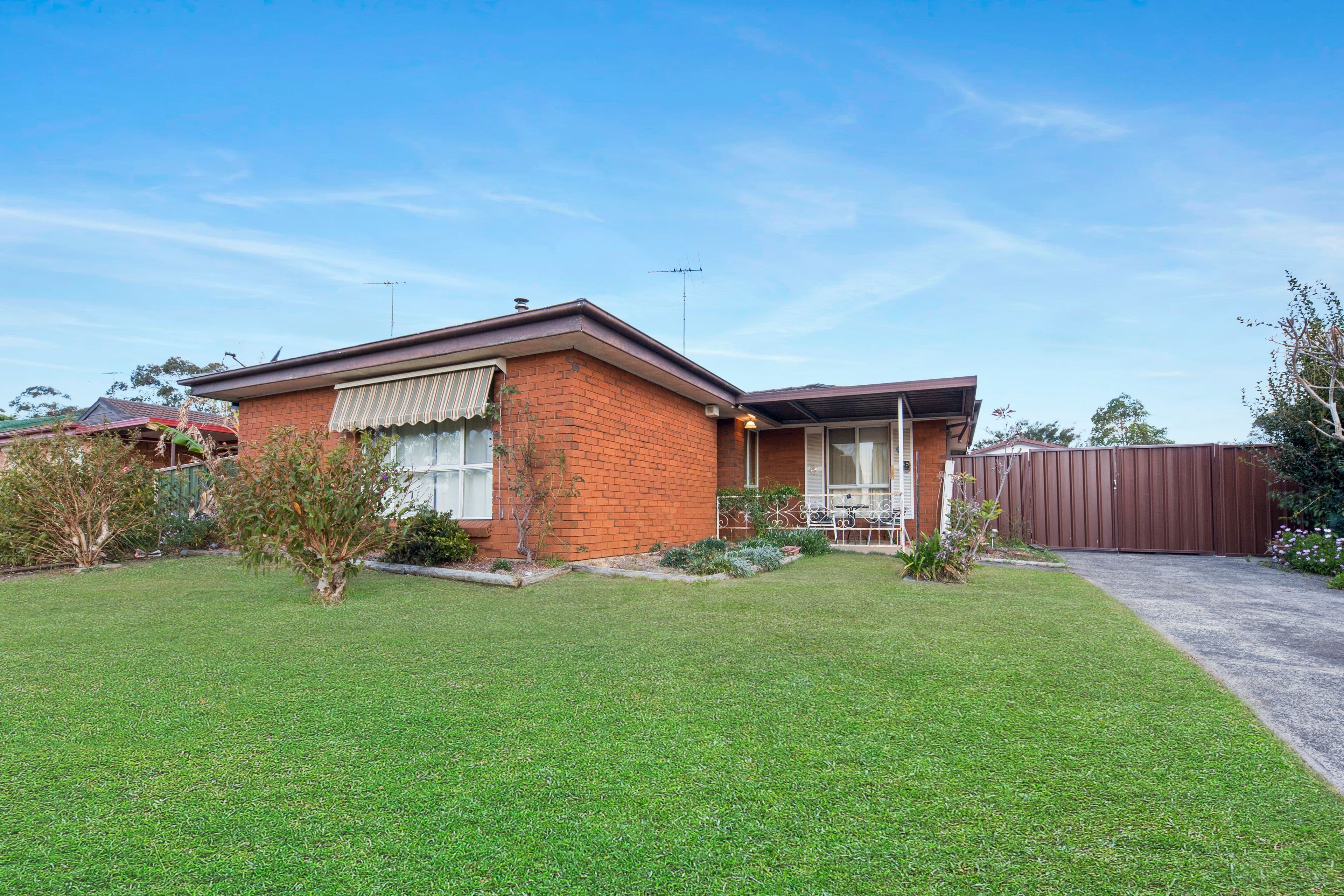 45 Hopping Road, Ingleburn - Thumbnail 2