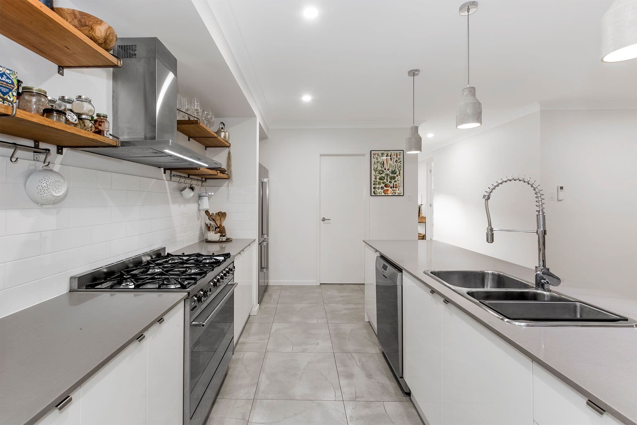 7 Alexa Rise, Upper Coomera QLD 4209, Upper Coomera - Thumbnail 4