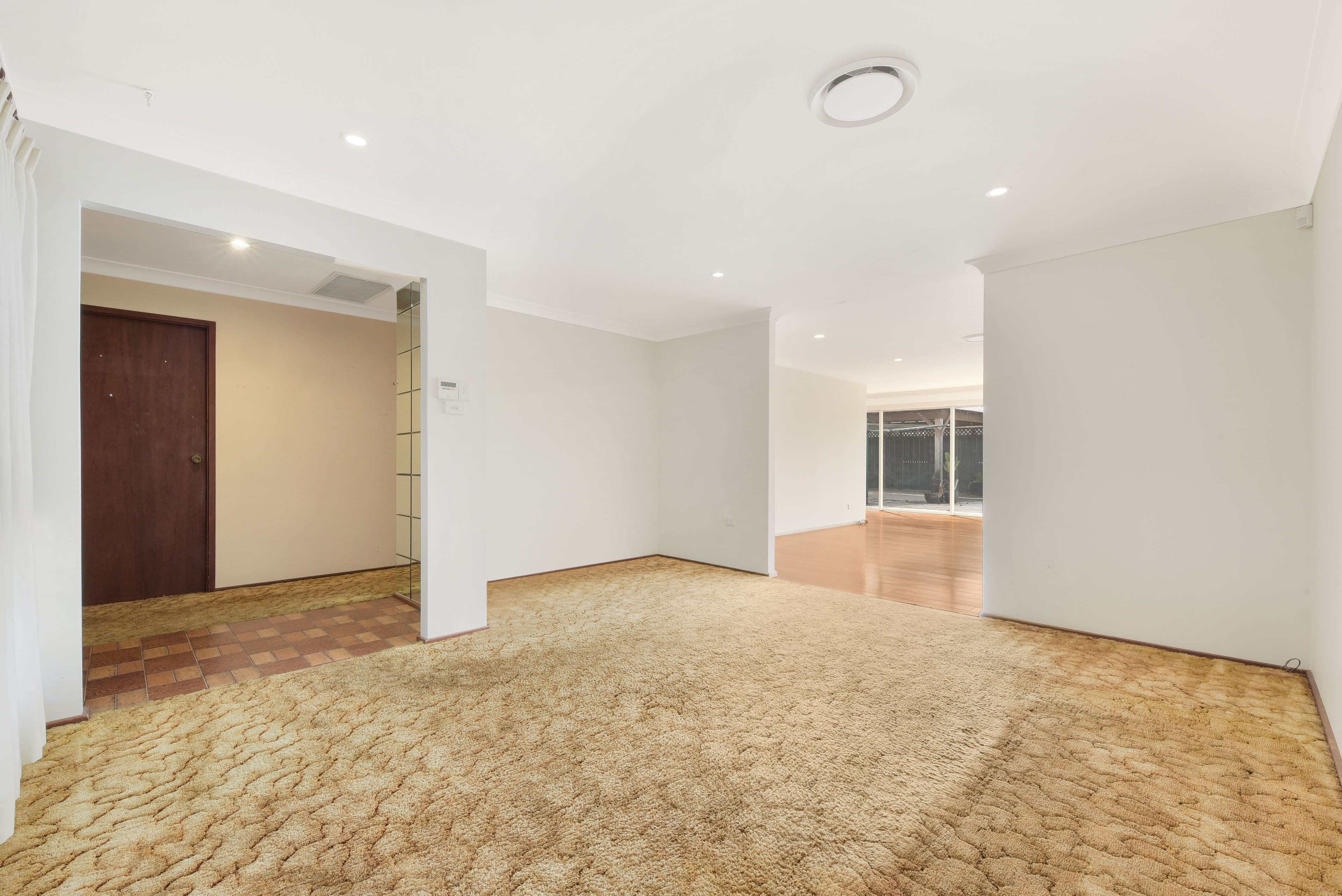 28 Pickett Avenue, Minto - Thumbnail 8