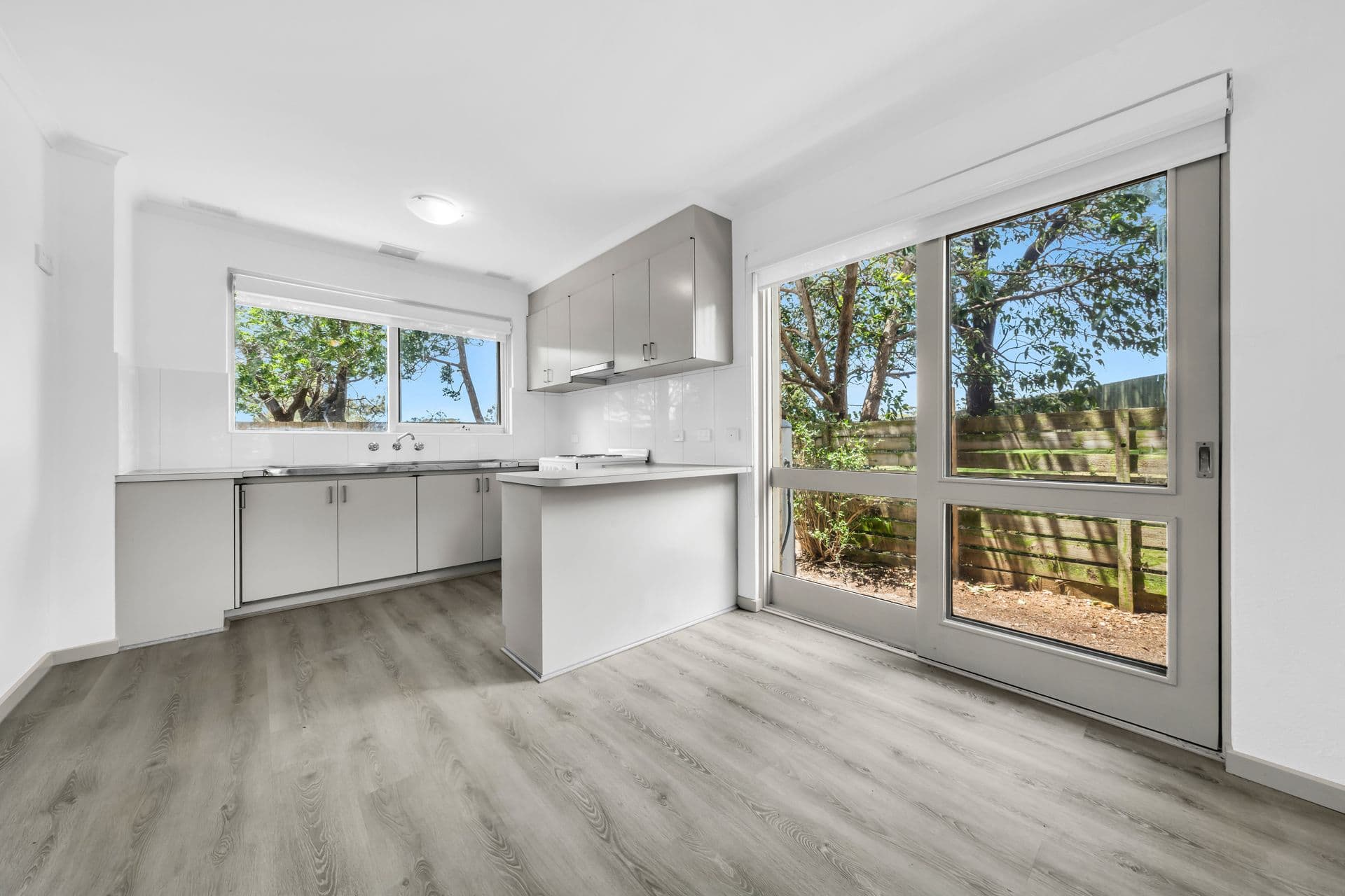8/256 Cranbourne Road, Frankston VIC 3199, Frankston - Thumbnail 4