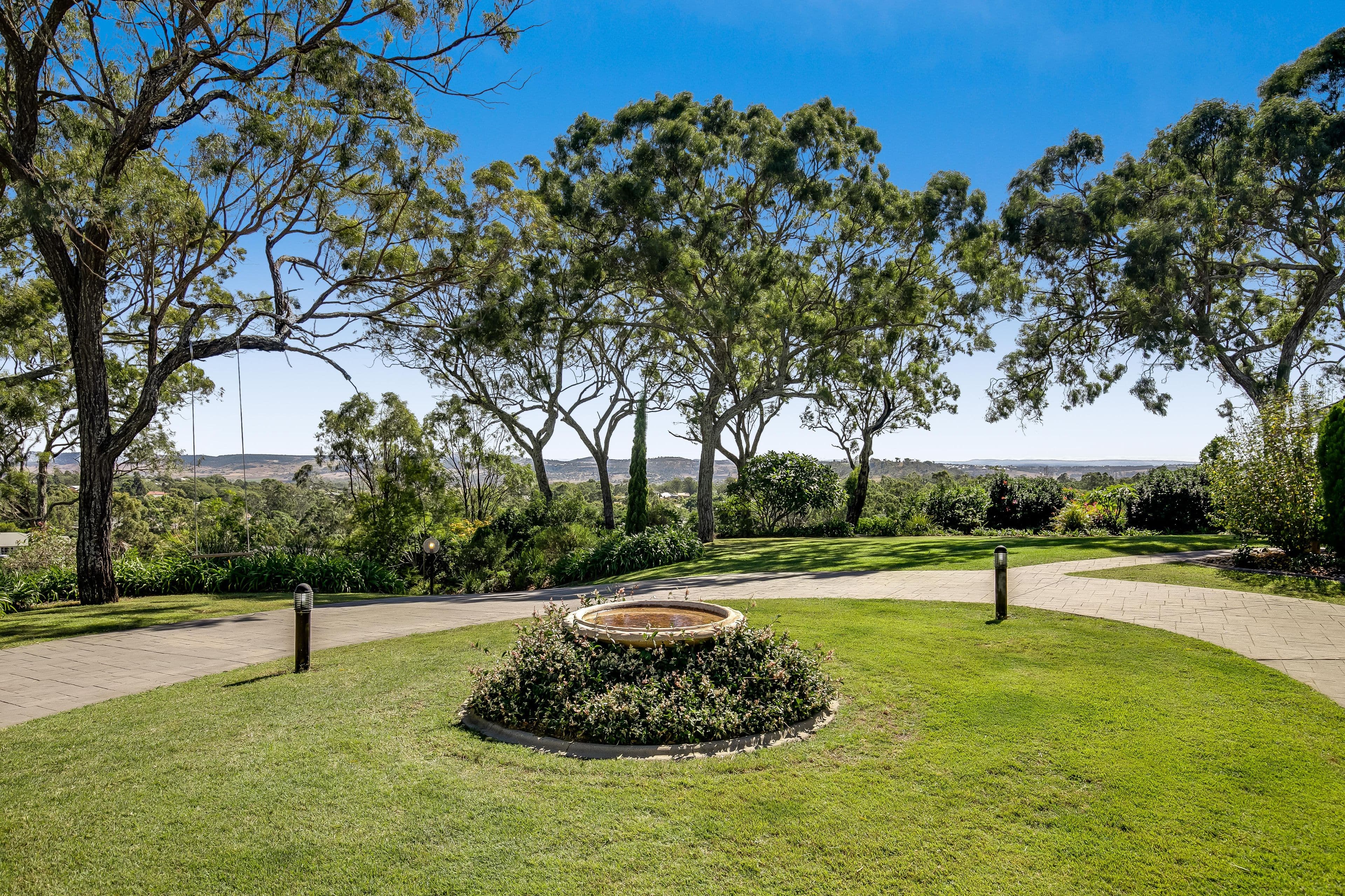 7 Christine Court, Cotswold Hills QLD 4350, Cotswold Hills - Thumbnail 2
