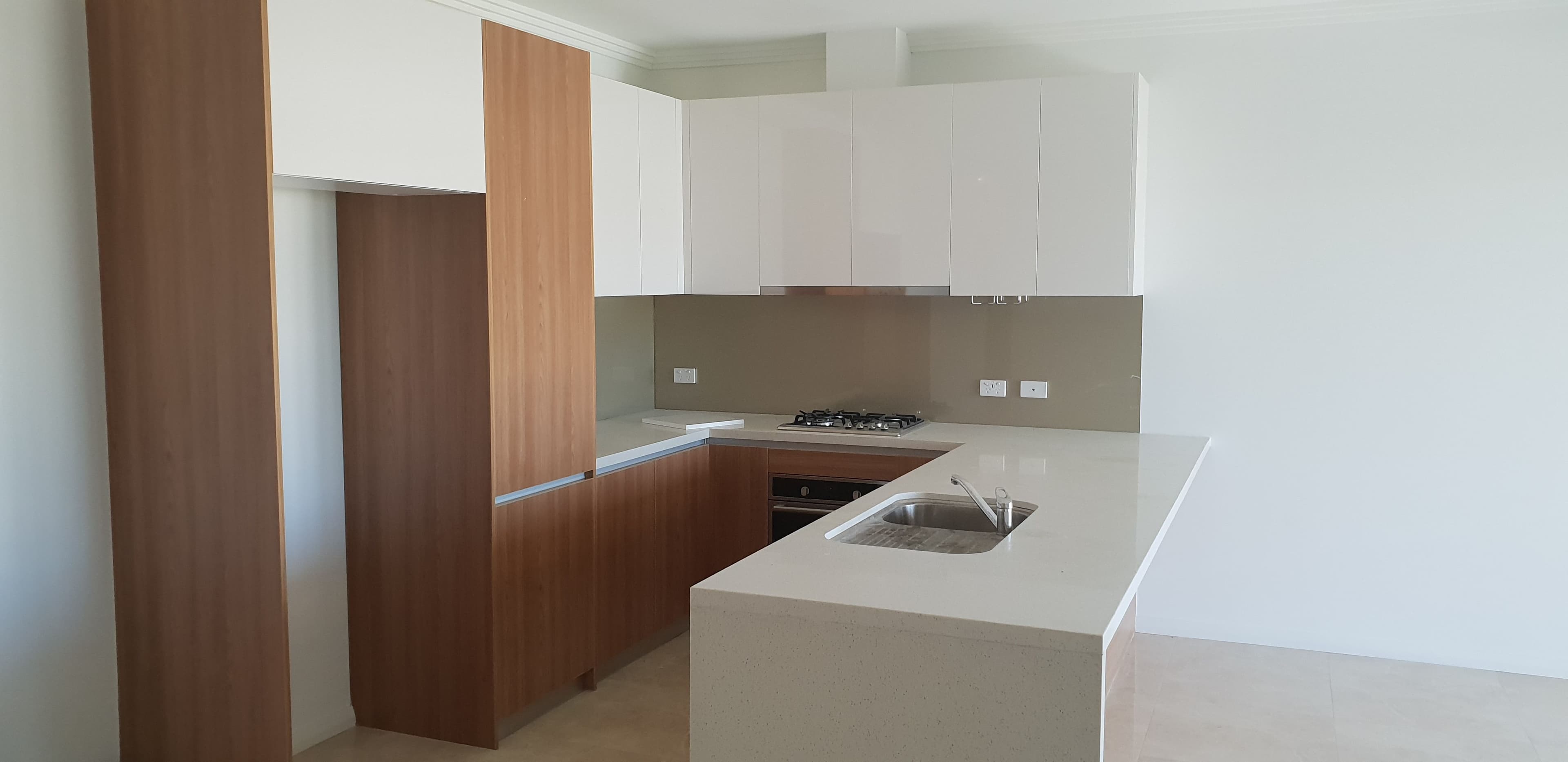 5/93 Gateway Boulevard, Canning Vale WA 6155, Canning Vale - Thumbnail 2