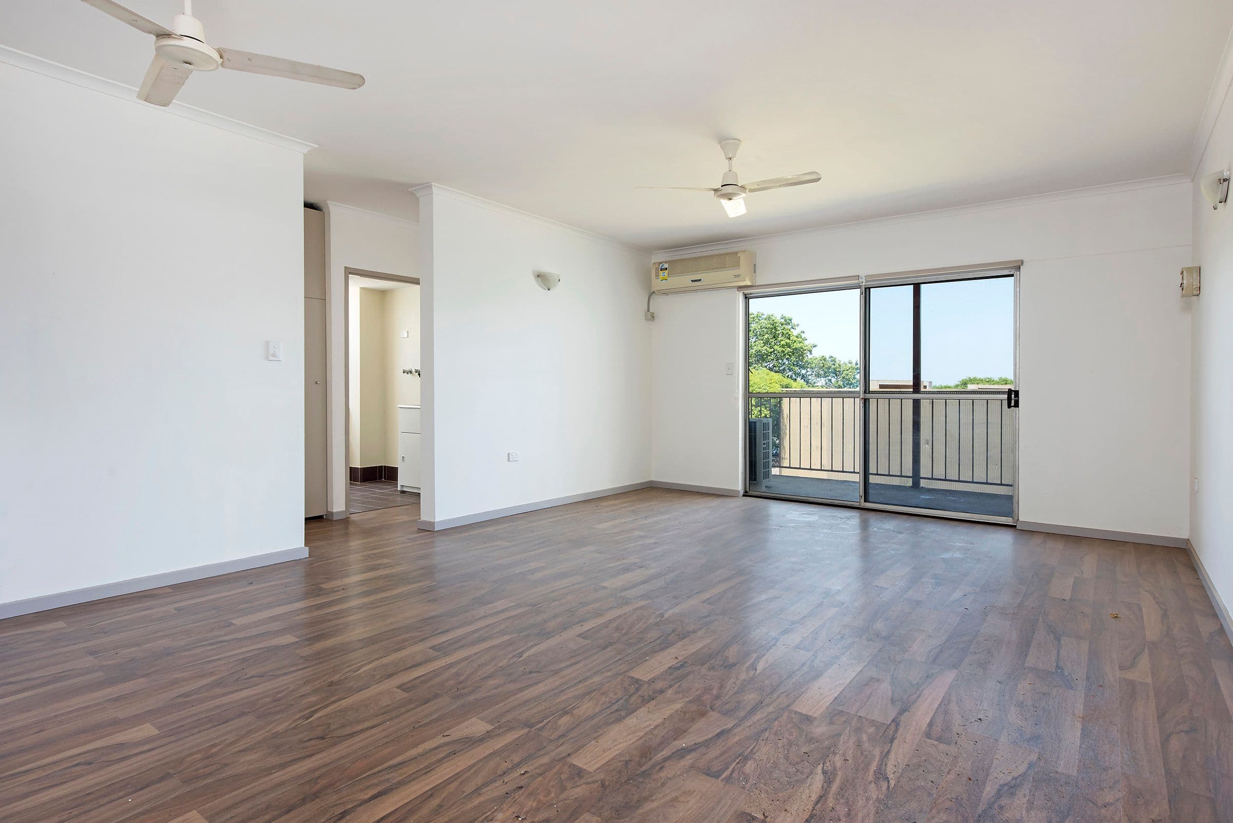 1/4 Manton Street, DARWIN CITY NT 0800, Darwin City - Thumbnail 2