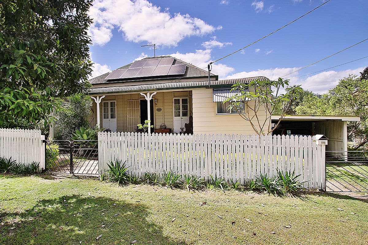 108 Aspinall Street, Leichhardt QLD 4305, Leichhardt - Thumbnail 2