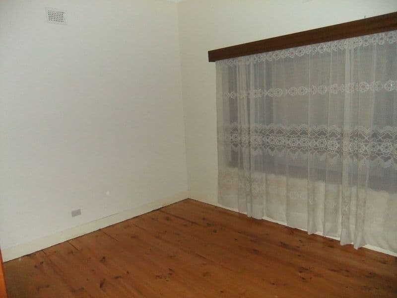 2 Park Terrace, Minlaton SA 5575, Minlaton - Thumbnail 4