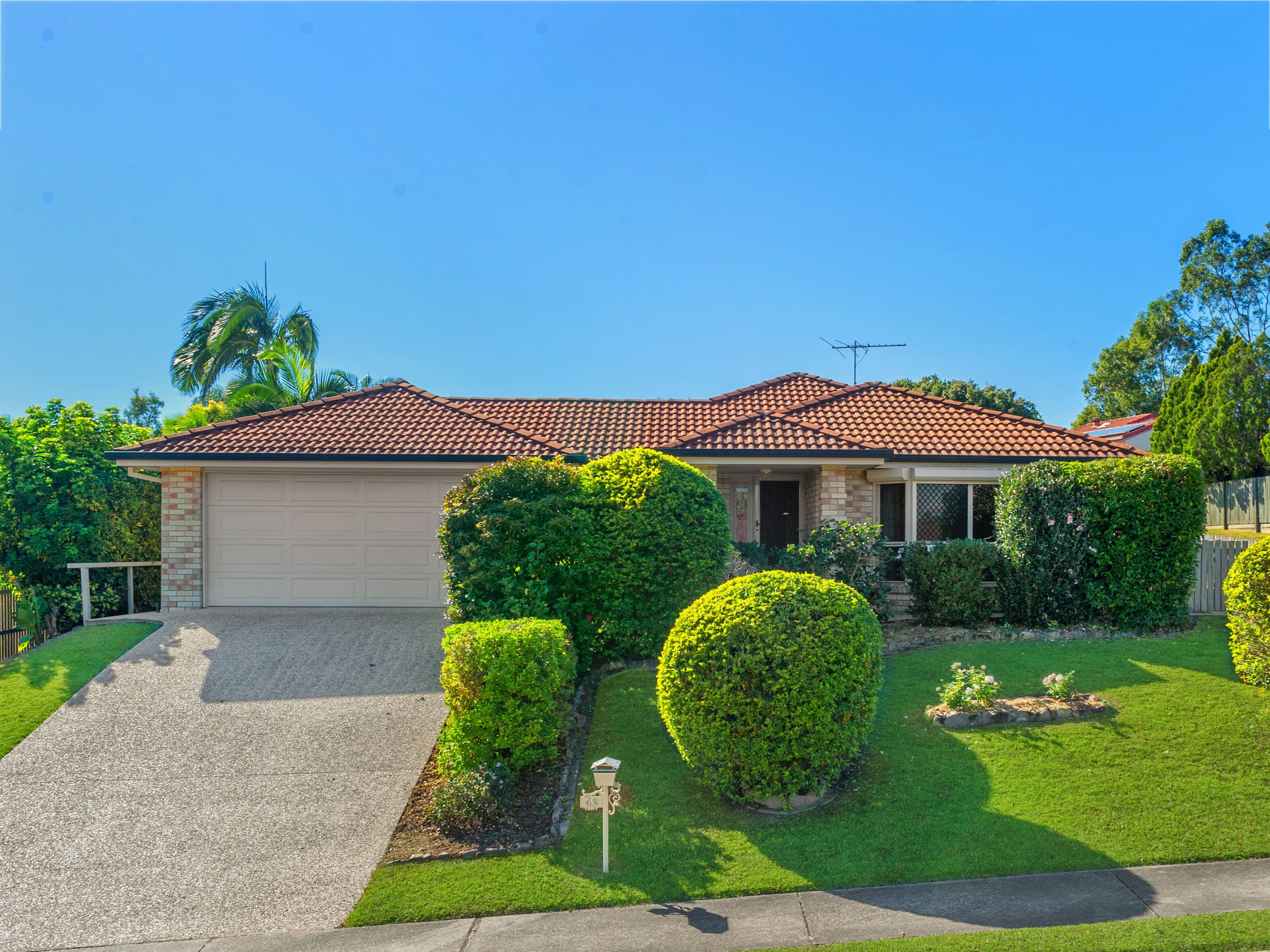 42 Hayward Avenue, Cashmere QLD 4500, Cashmere - Image 1