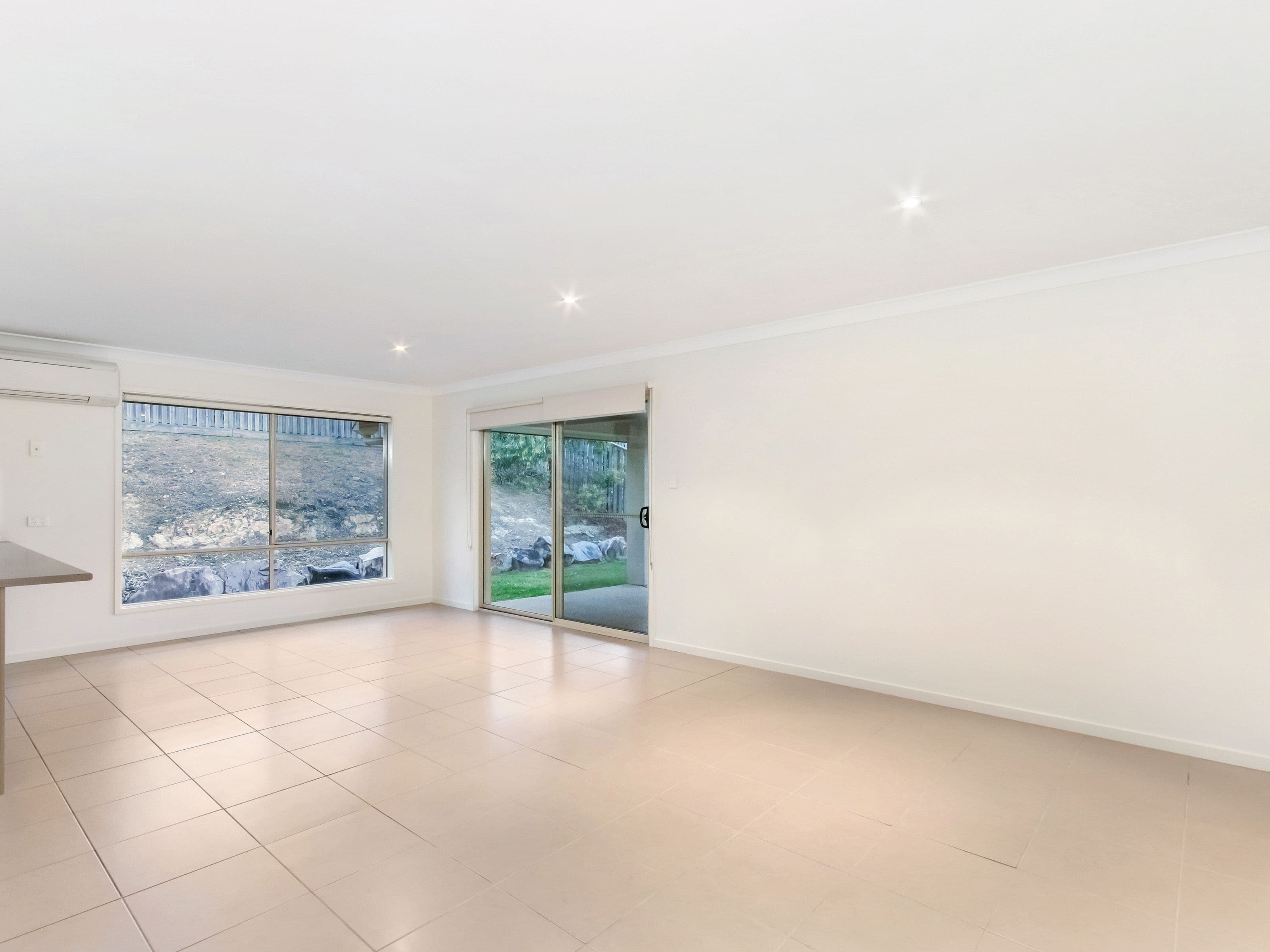 33 Barrington Street, Upper Coomera QLD 4209, Upper Coomera - Thumbnail 6