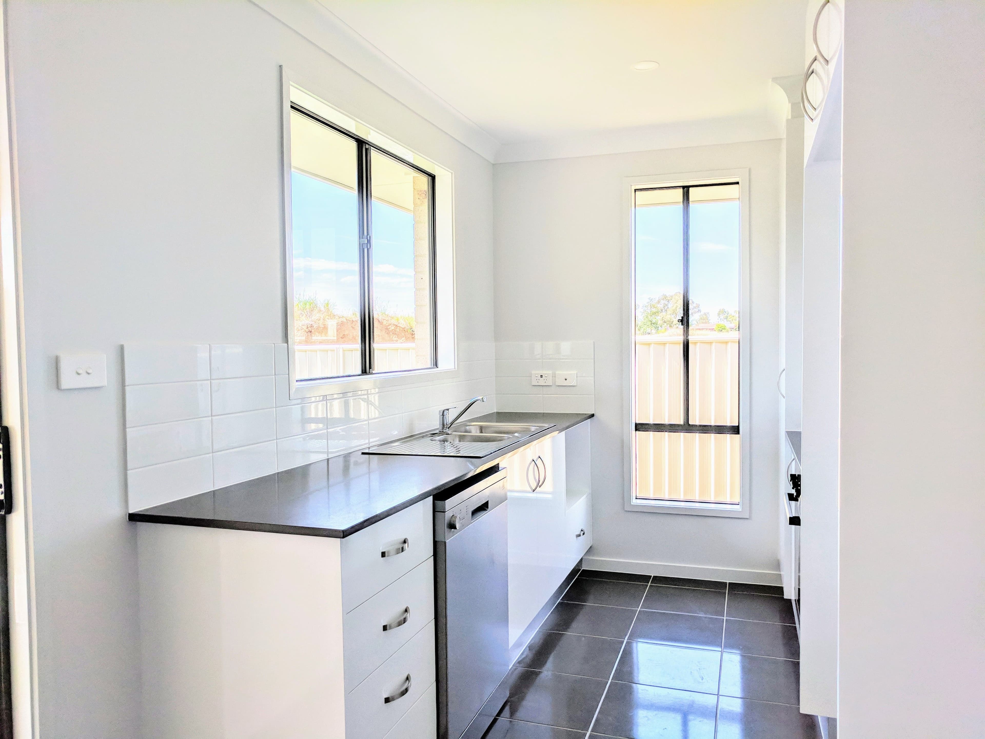 11a Allawah Street, Tamworth NSW 2340, Tamworth - Image 1
