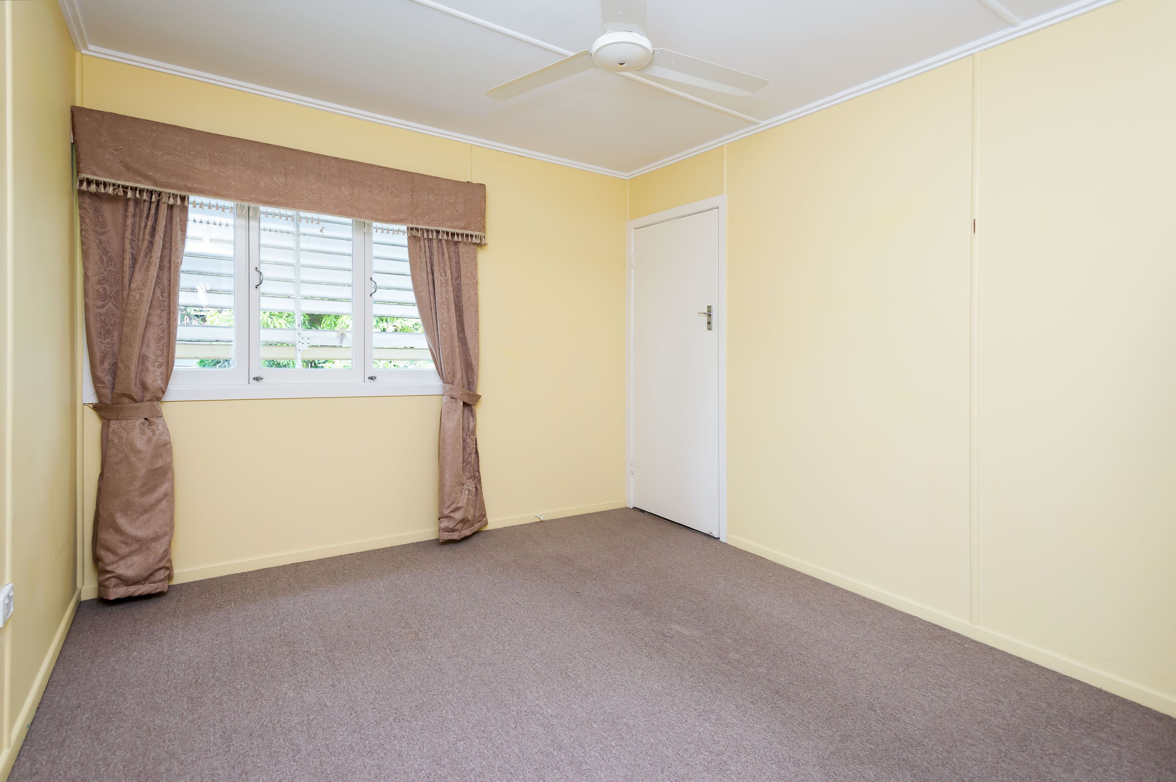 66 Harold Street, Holland Park QLD 4121, Holland Park - Thumbnail 3