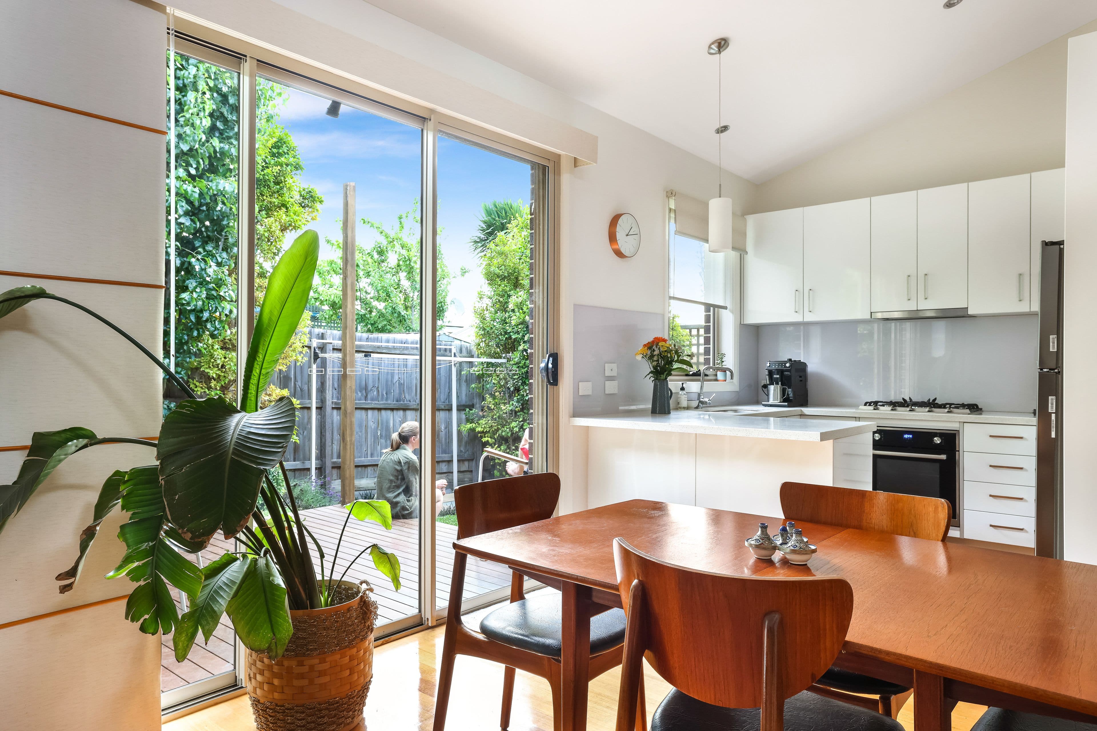 3 Edith Street, Oak Park VIC 3046, Oak Park - Thumbnail 3