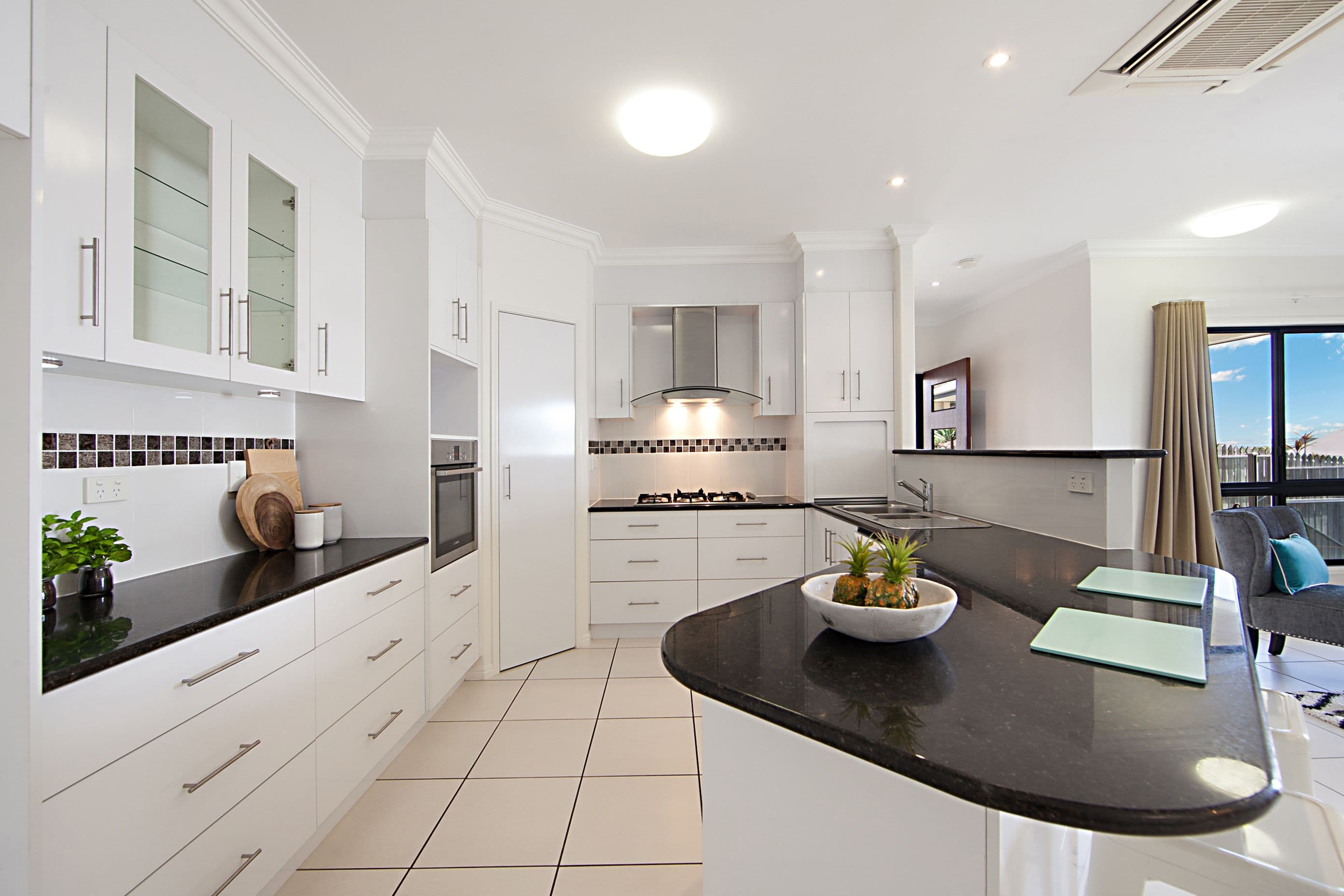 18 Lockyer Place, Mount Louisa QLD 4814, Mount Louisa - Thumbnail 6
