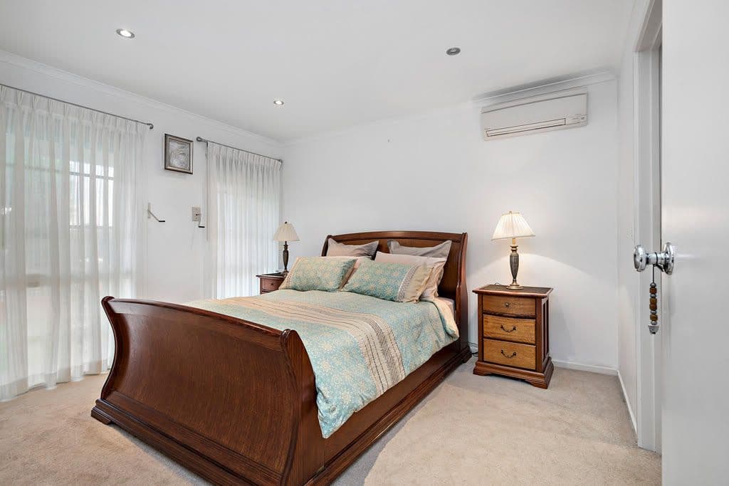 60 Veronica Crescent, Mill Park VIC 3082, Mill Park - Thumbnail 8