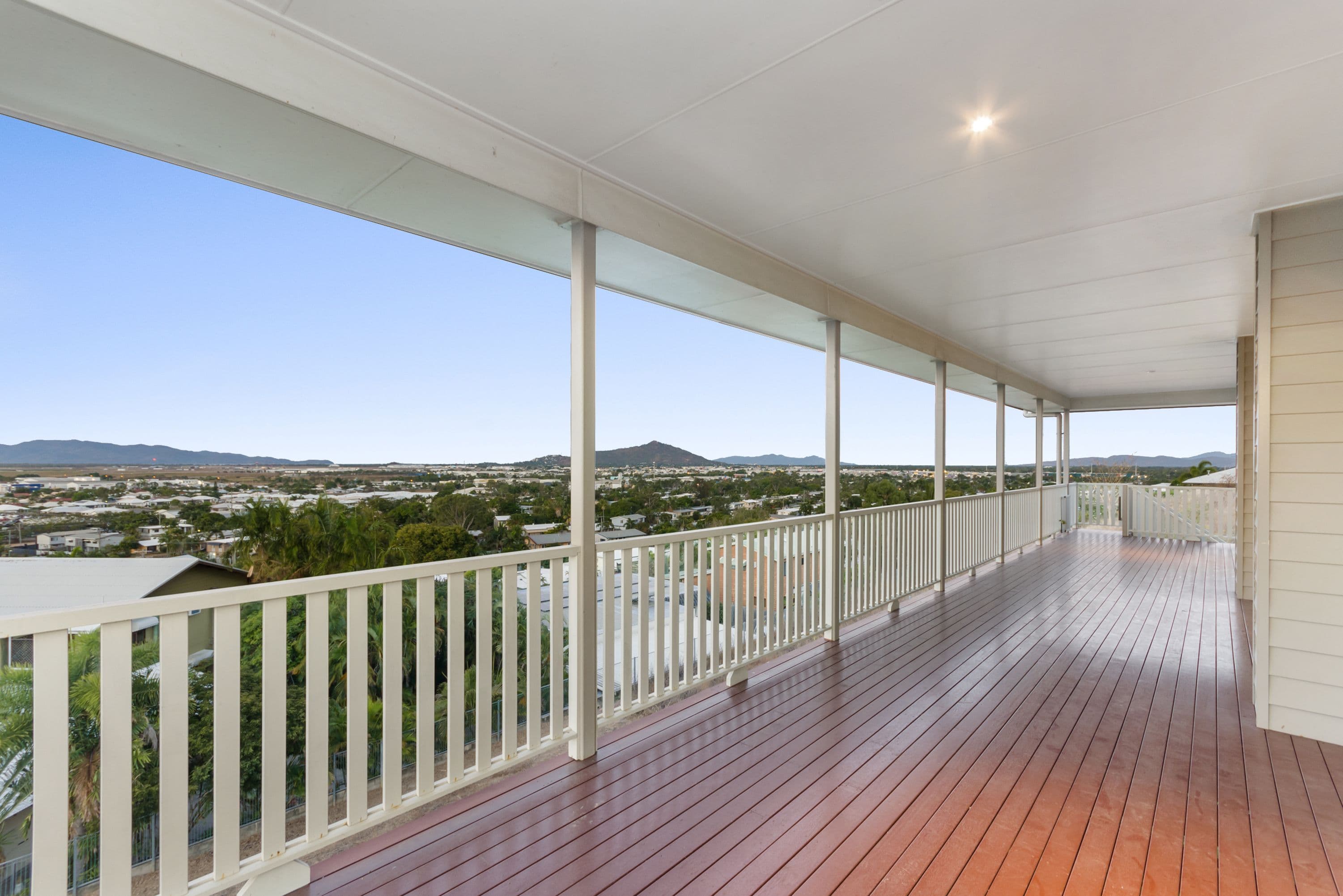 6 Kallanda Street, Mount Louisa QLD 4814, Mount Louisa - Image 1