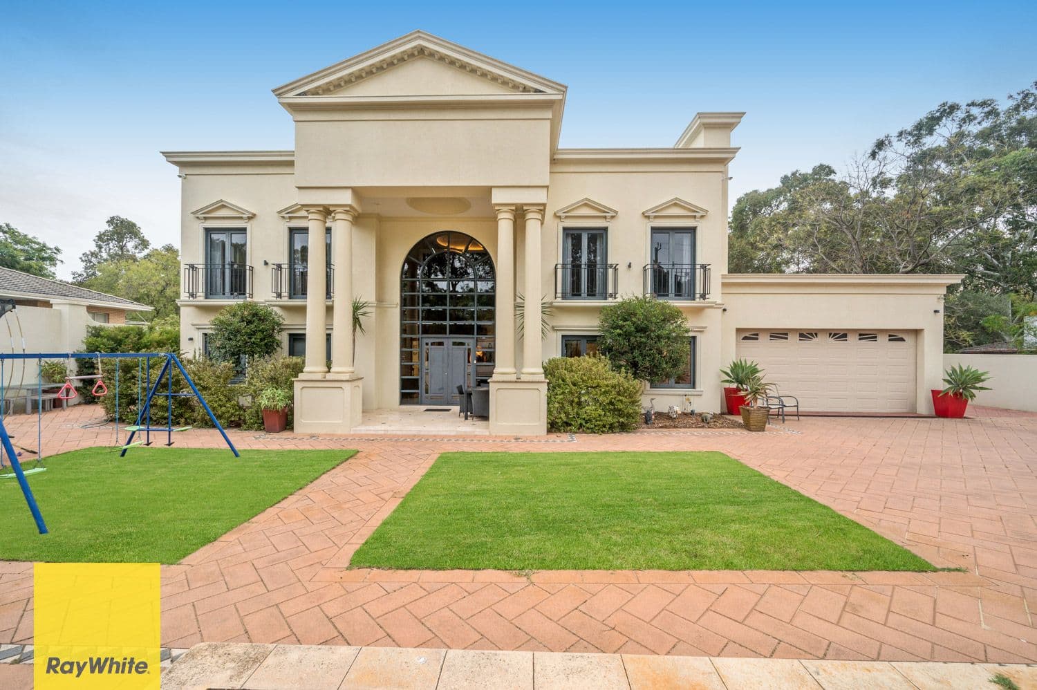 20 Silverdale Road, Lesmurdie WA 6076, Lesmurdie - Image 1