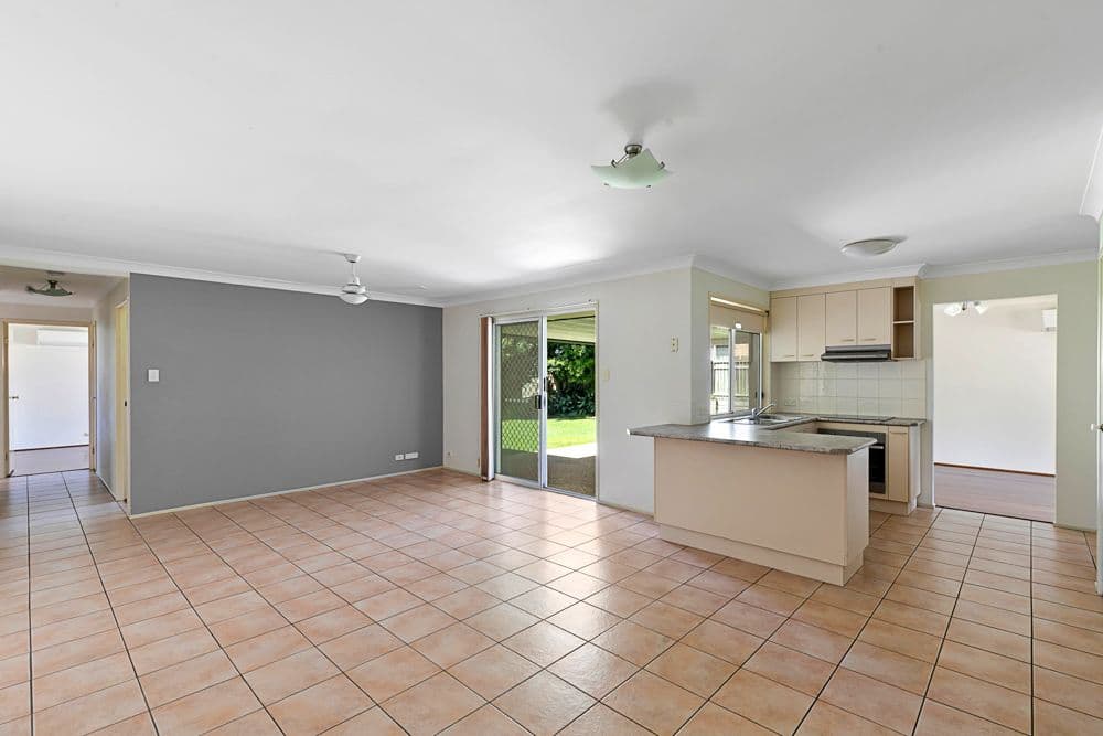 10 Moonlight Place, Capalaba QLD 4157, Capalaba - Thumbnail 6