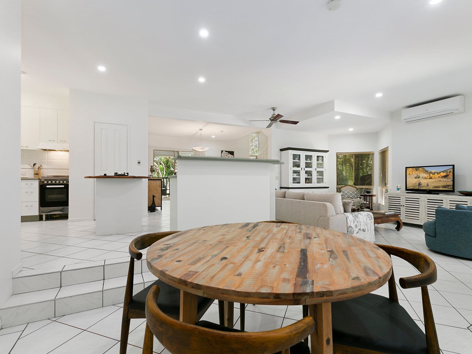 59 Wavecrest Drive, Castaways Beach QLD 4567, Castaways Beach - Thumbnail 5