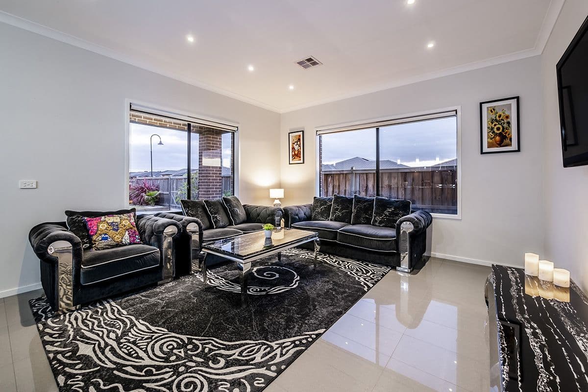 14 Gabitt Street, Cranbourne East VIC 3977, Cranbourne East - Thumbnail 8