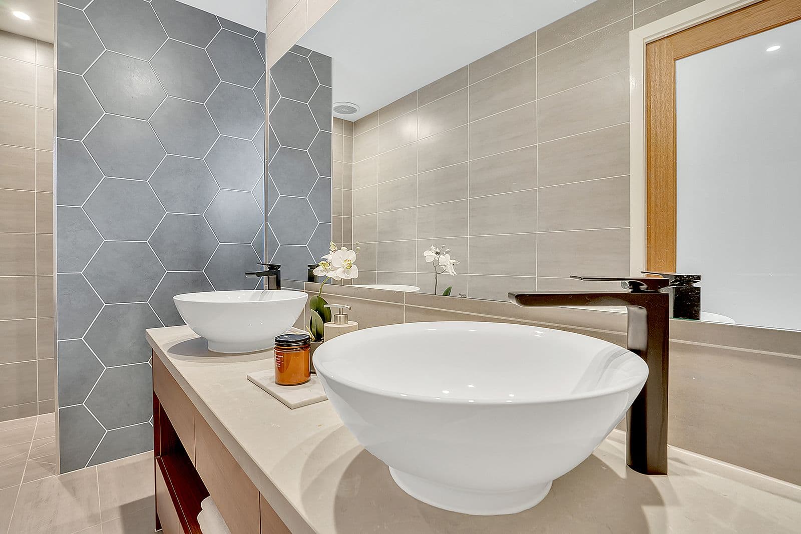 22 Euphoria Street, Craigieburn VIC 3064, Craigieburn - Thumbnail 7