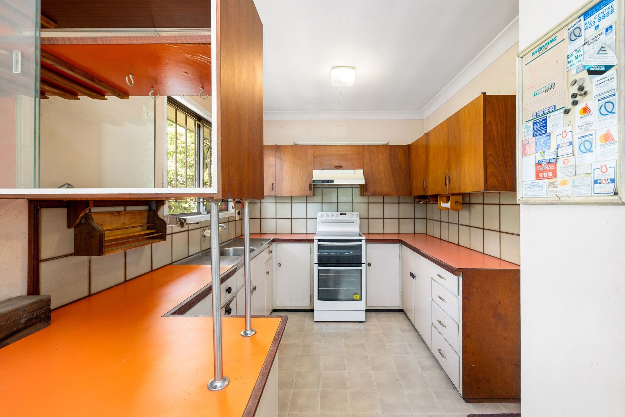 11 Nyleta Street, Coopers Plains QLD 4108, Coopers Plains - Thumbnail 3