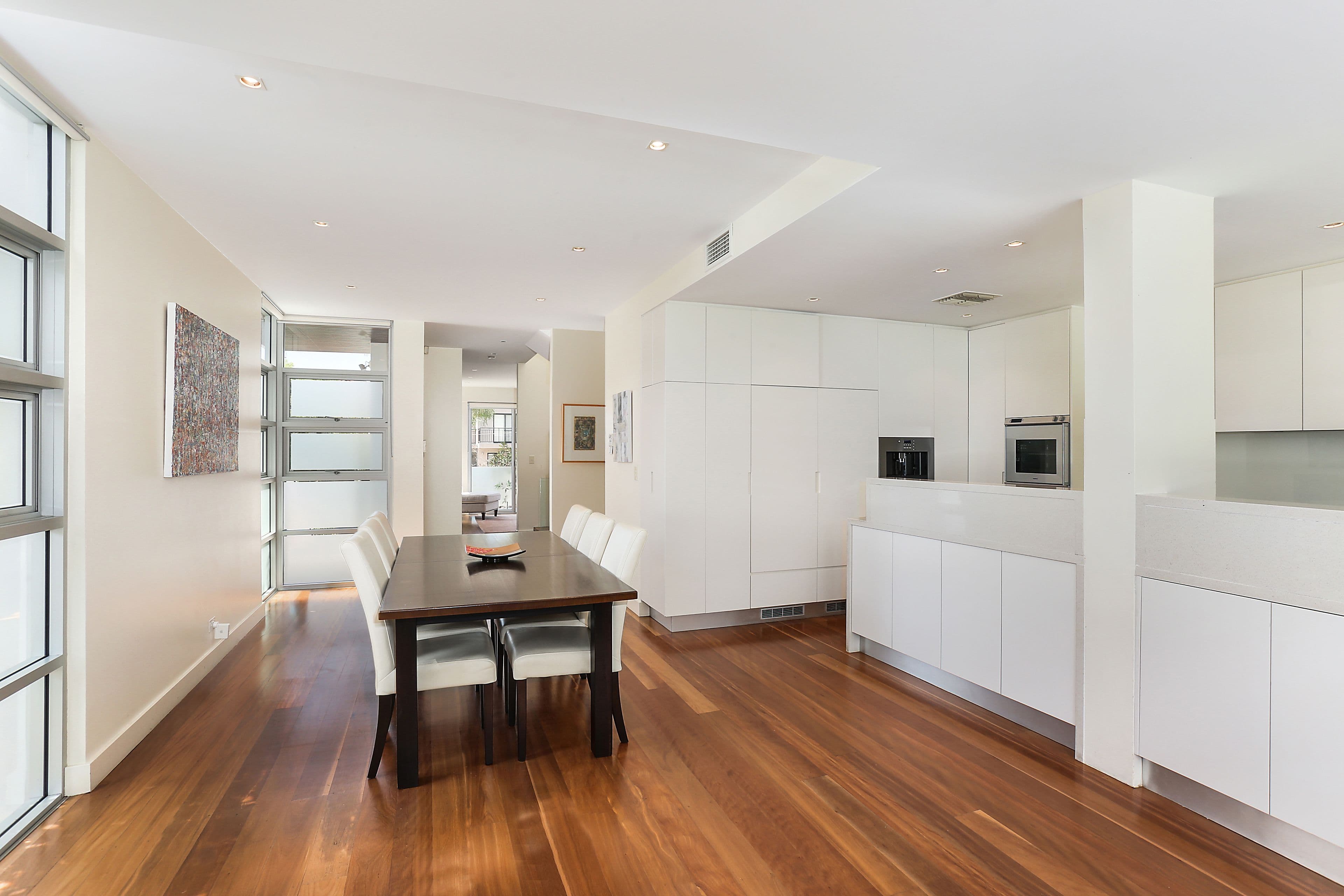 27 Roberts Street, Rose Bay - Thumbnail 3