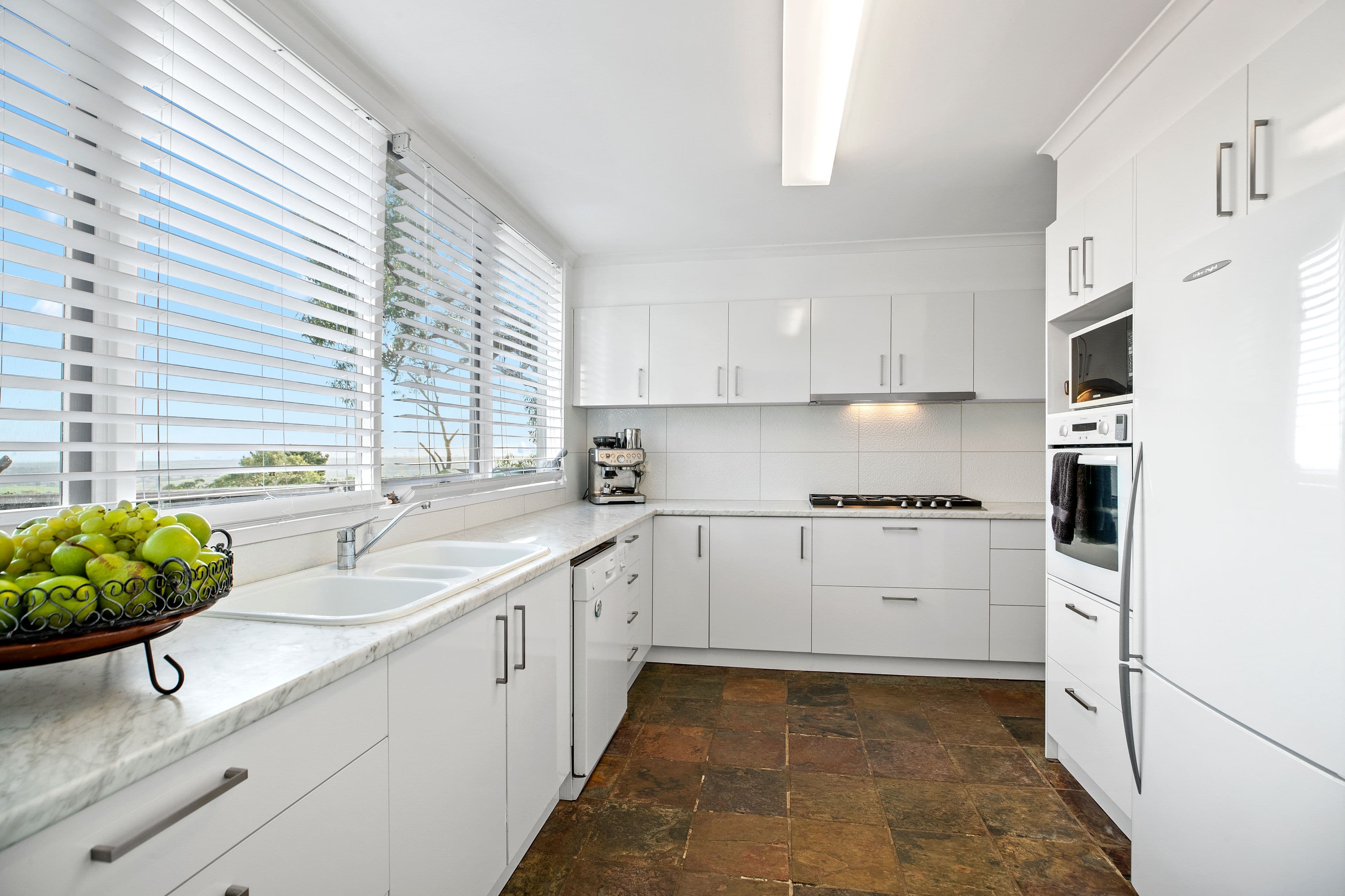 11 Fern Road, Upper Ferntree Gully VIC 3156, Upper Ferntree Gully - Thumbnail 6
