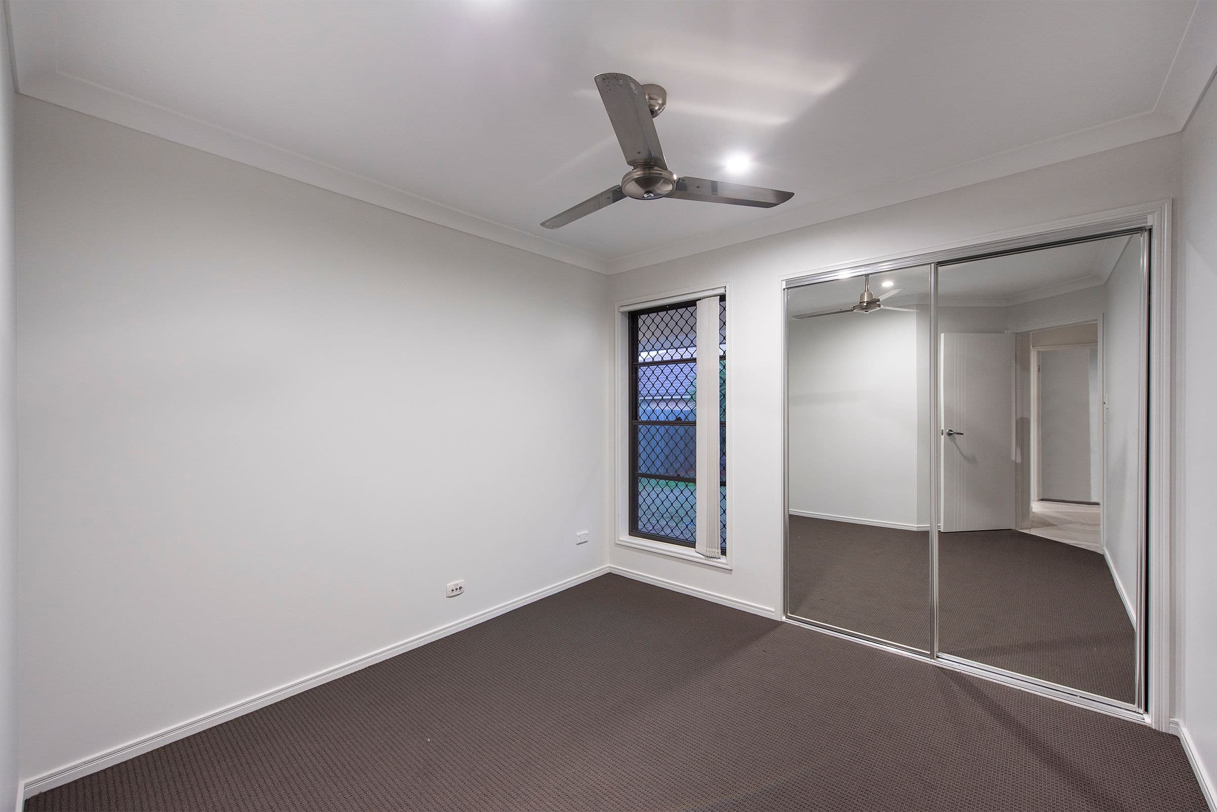 57 Cobblestone Avenue, Logan Reserve QLD 4133, Logan Reserve - Thumbnail 3
