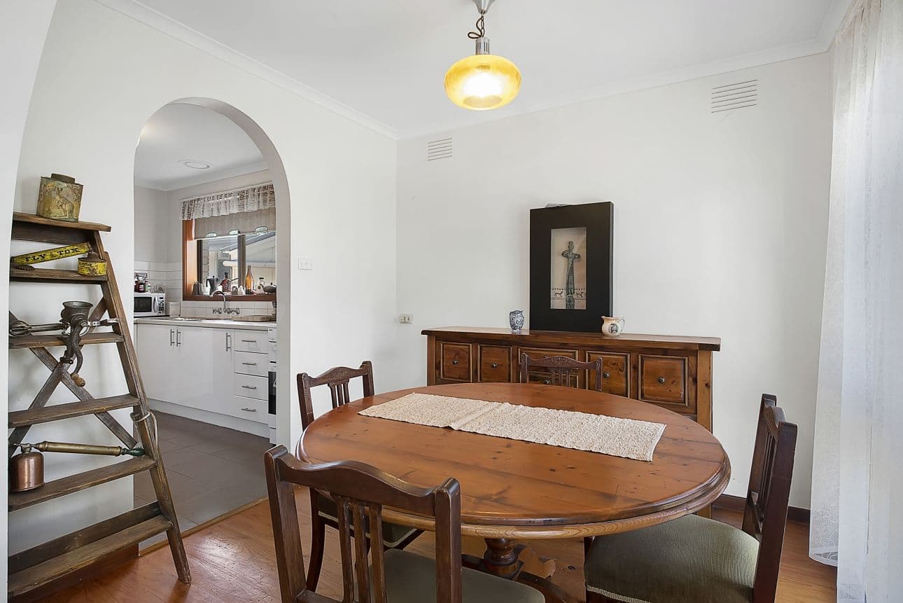 8 Plunkett Street, Geelong West VIC 3218, Geelong West - Thumbnail 4