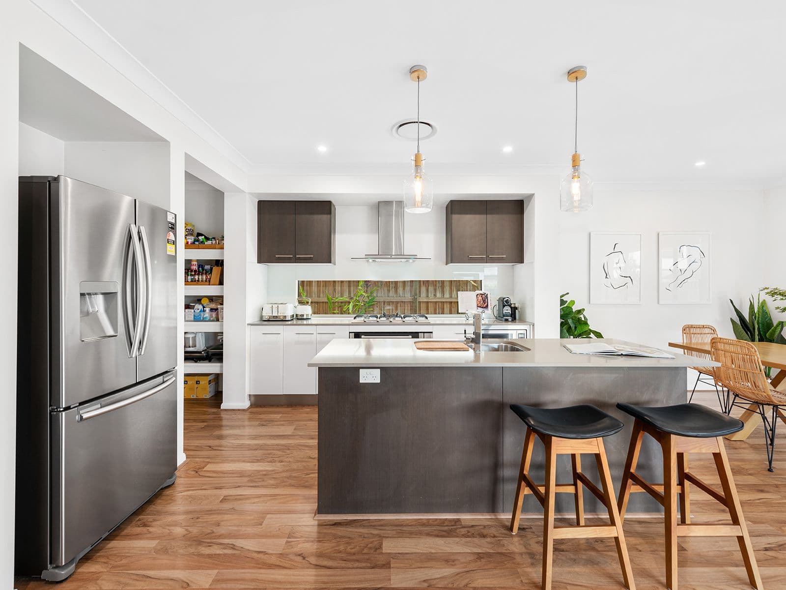 61 Finnegan Circuit, Oxley QLD 4075, Oxley - Thumbnail 2
