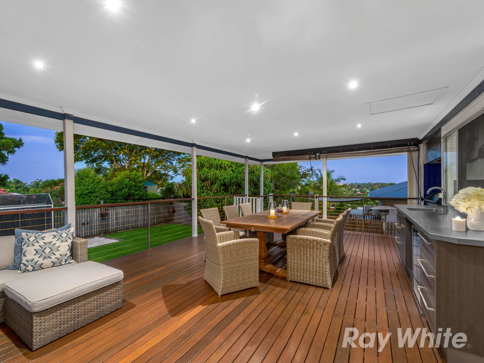 19 Eastbourne Street, Chermside West QLD 4032, Chermside West - Thumbnail 2
