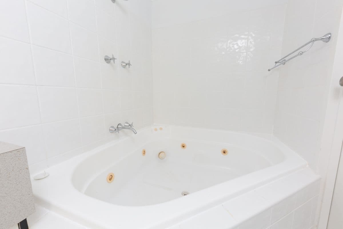 95/21 Cavenagh Street, DARWIN CITY NT 0800, Darwin City - Thumbnail 5