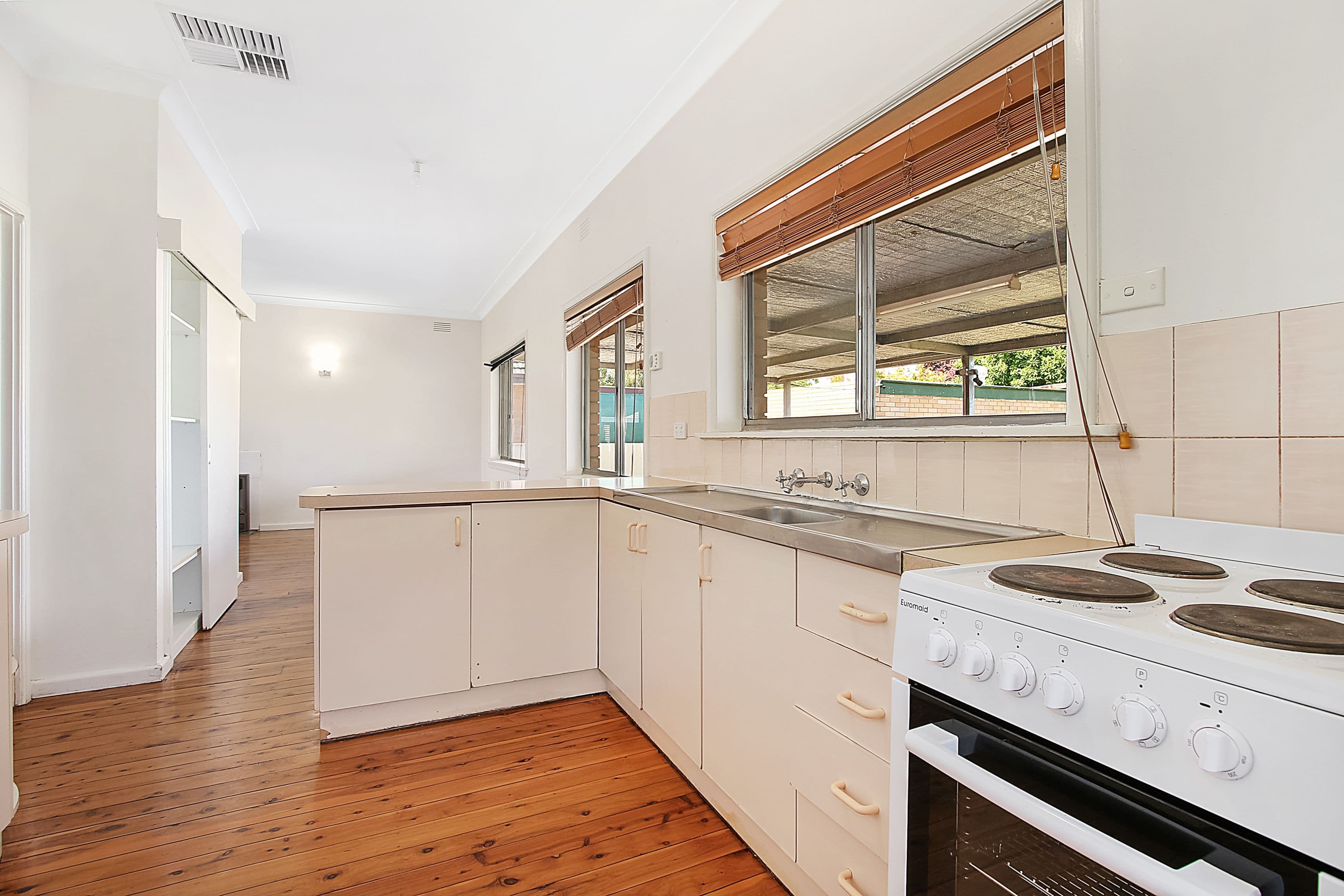 32 Vermont Street, Wodonga VIC 3690, Wodonga - Thumbnail 3