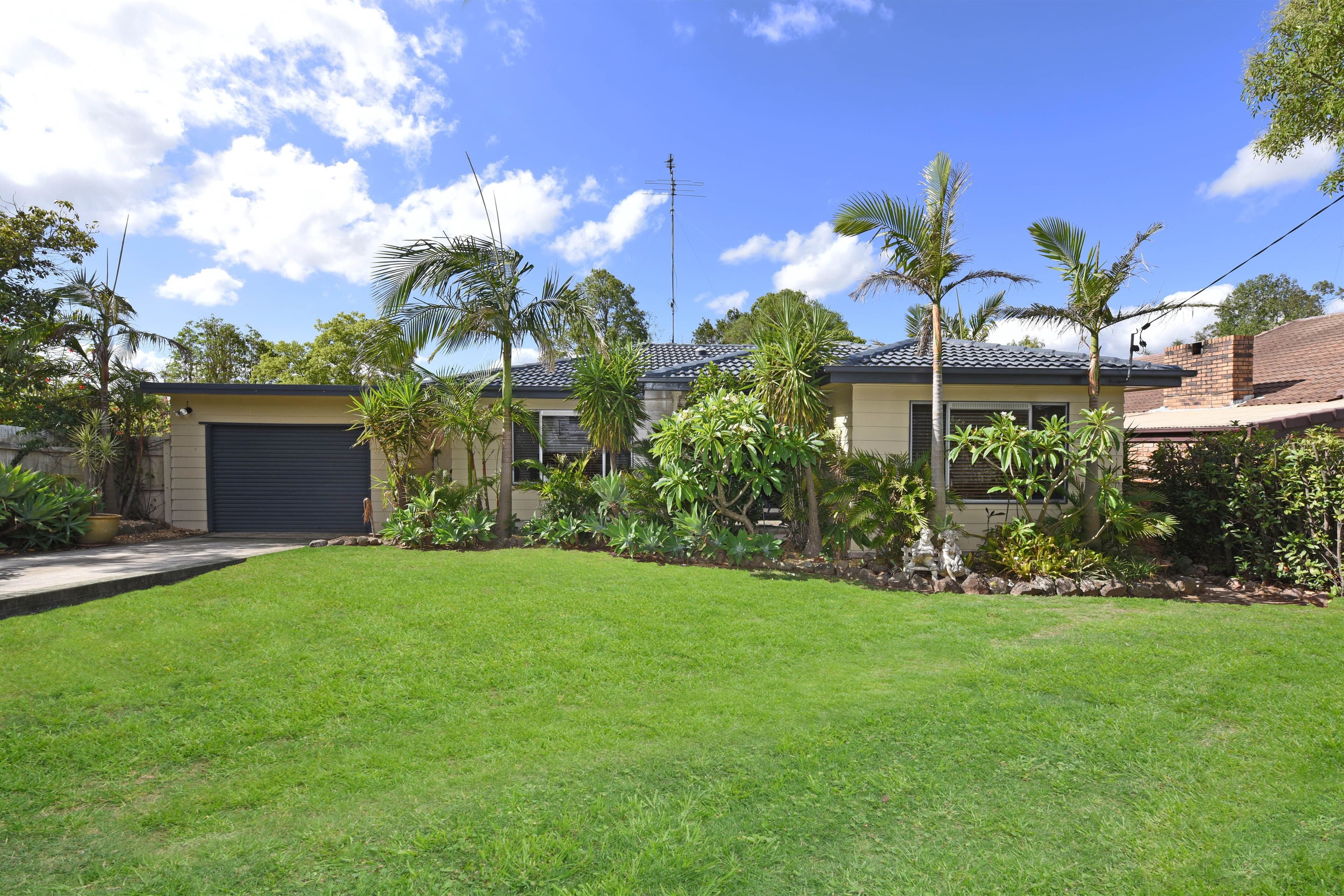 14 Robert Street, Tenambit - Image 1