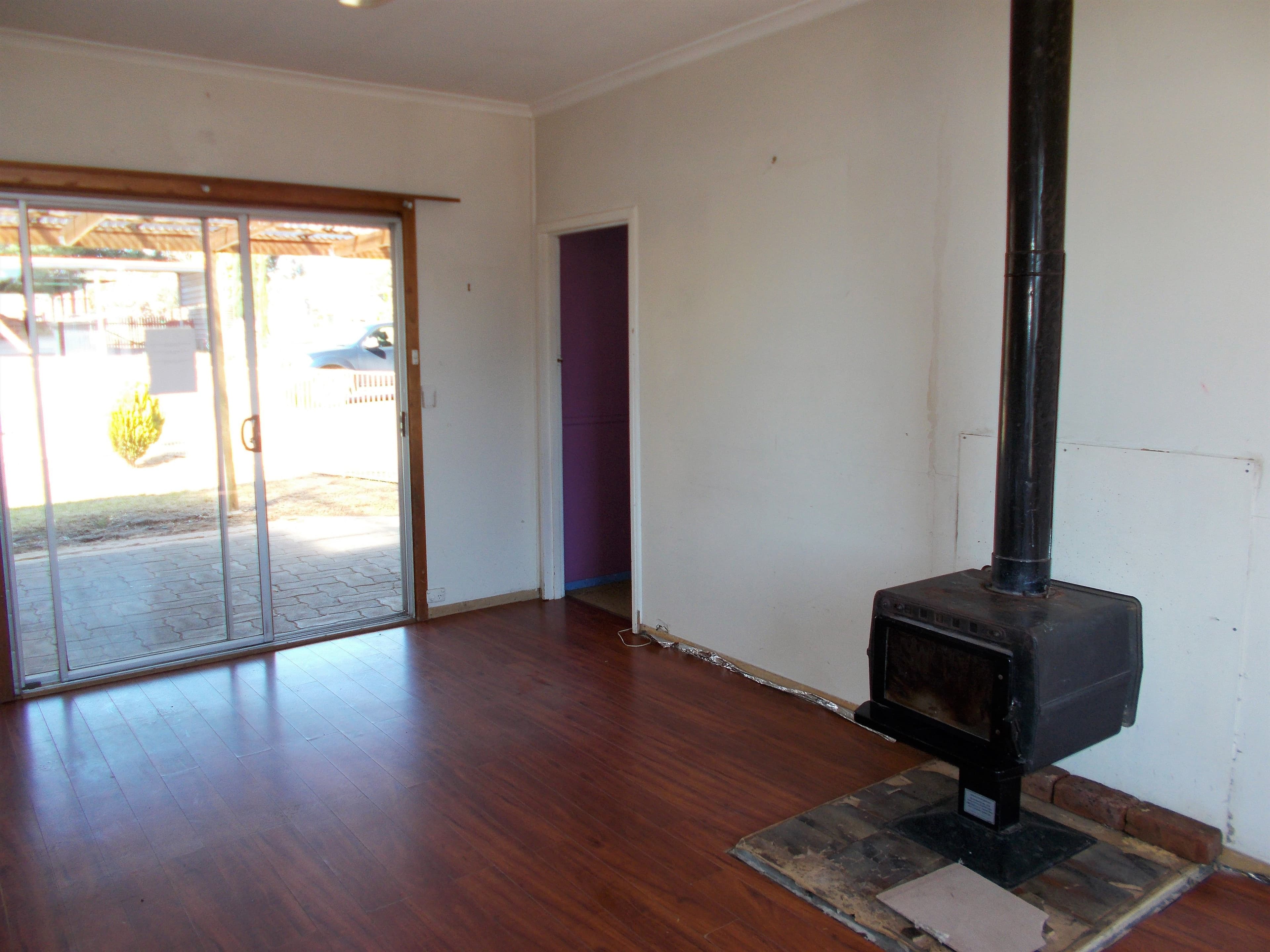 9 Albert Parade, Bordertown SA 5268, Bordertown - Thumbnail 4