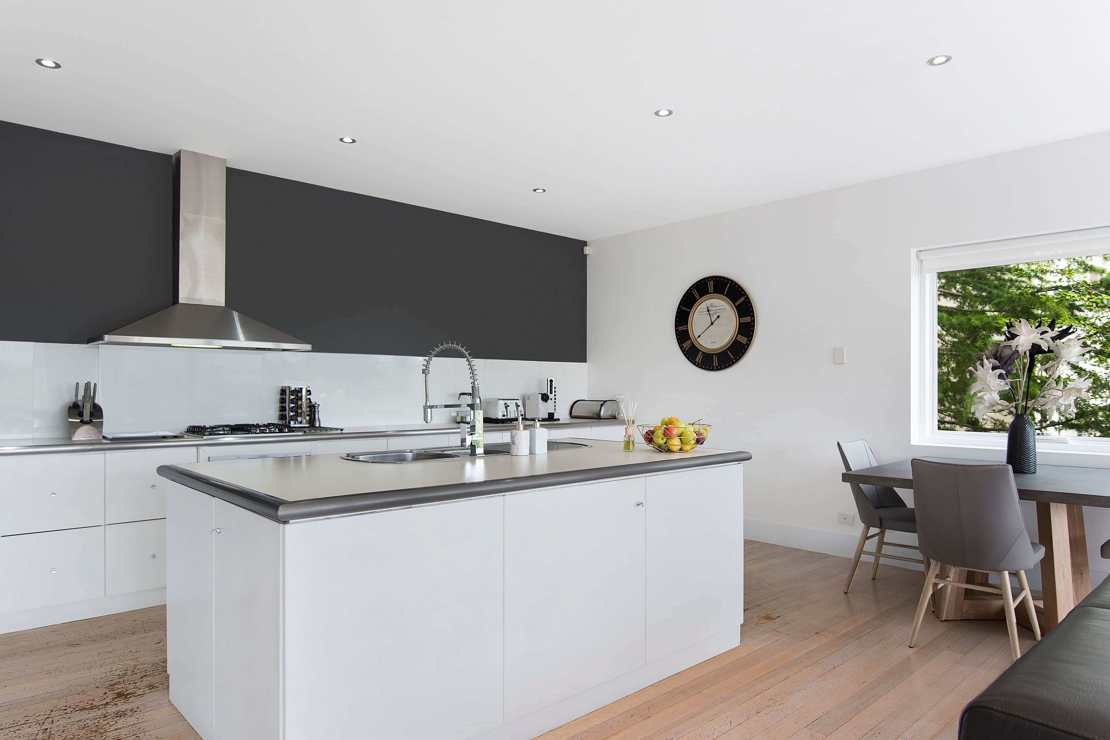 24 Willowdene Avenue, Sandy Bay TAS 7005, Sandy Bay - Thumbnail 6