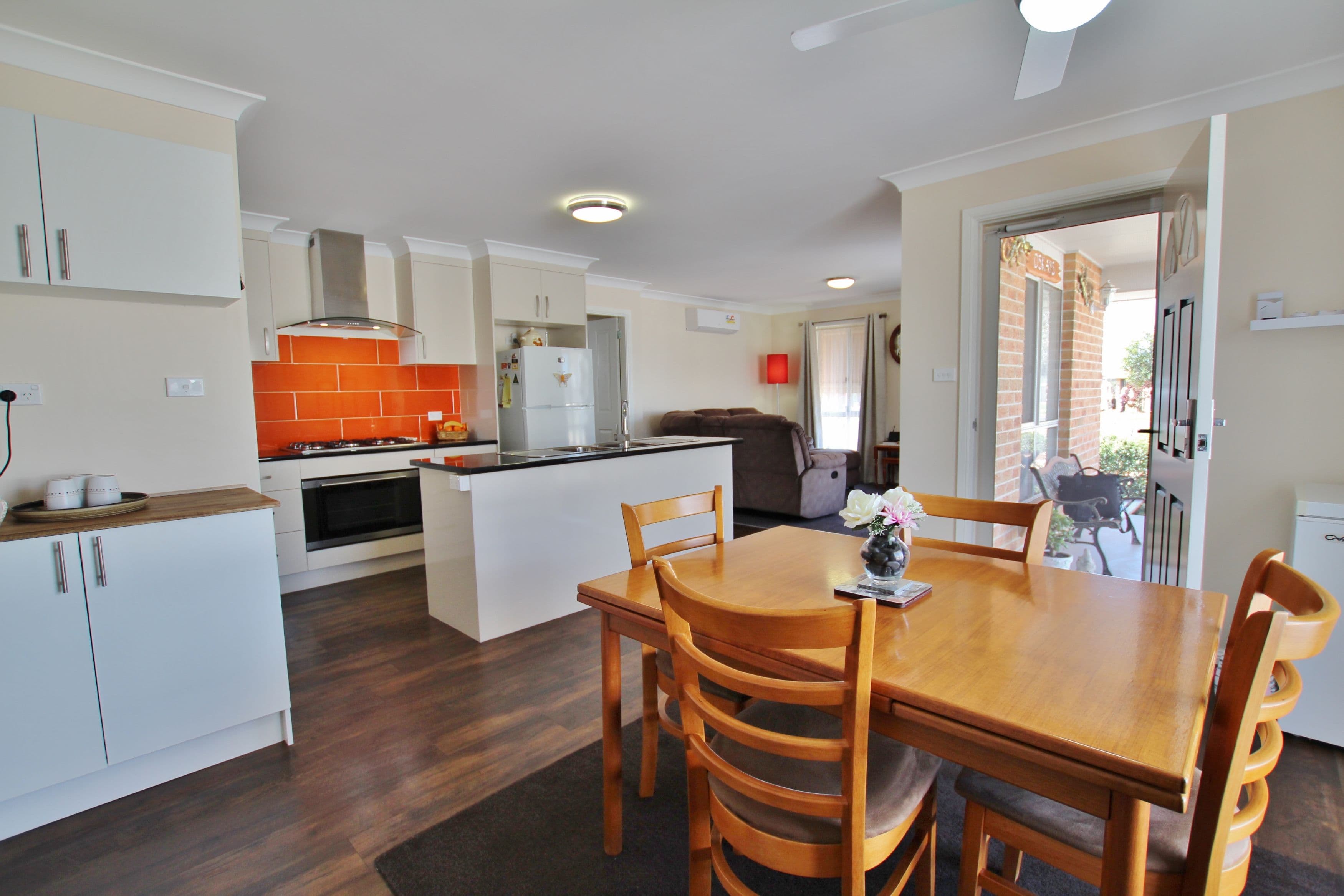 61 Back Creek Road, Young - Thumbnail 5