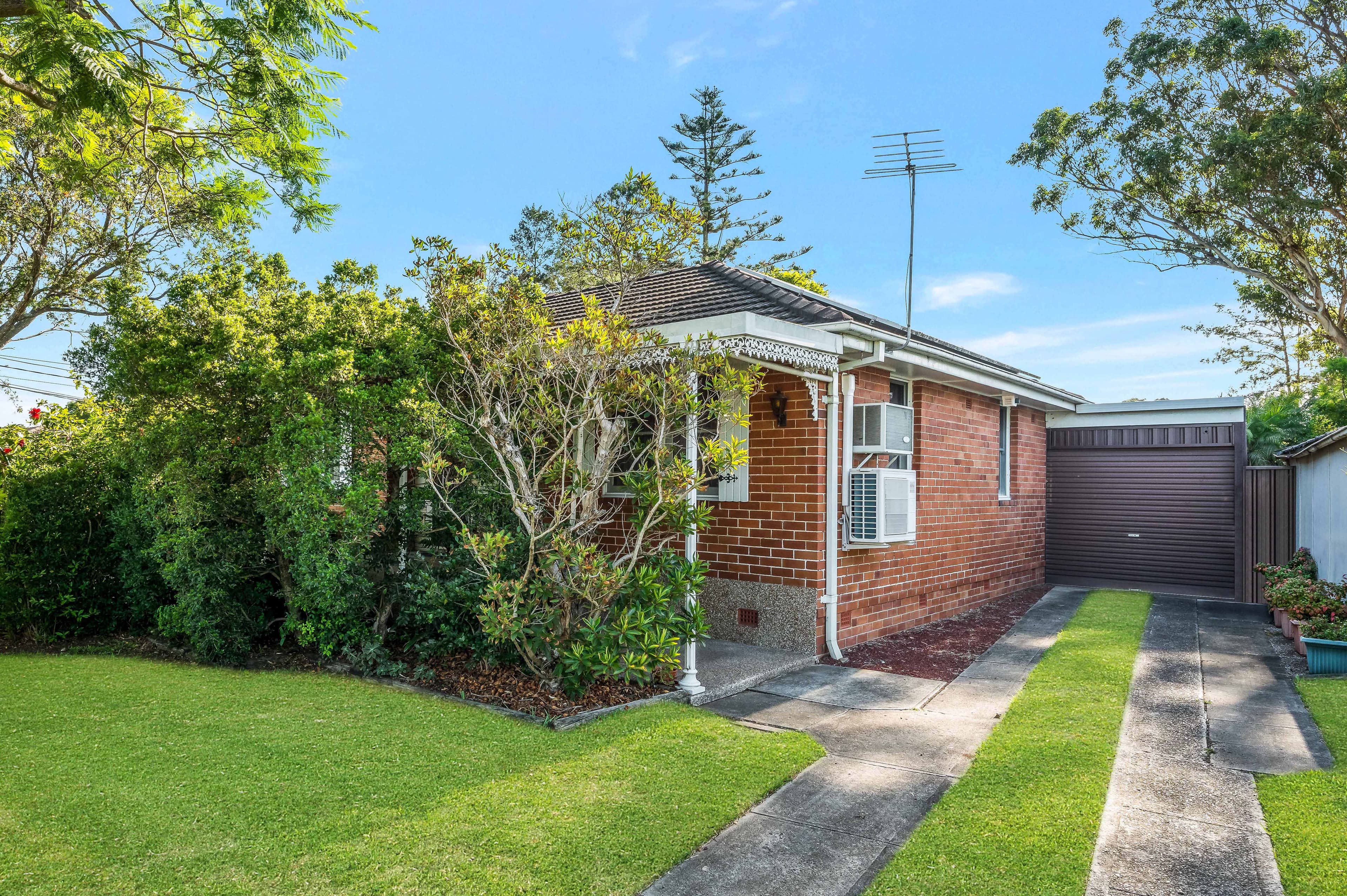 11 Sheriff Street, Ashcroft NSW 2168, Ashcroft - Thumbnail 2