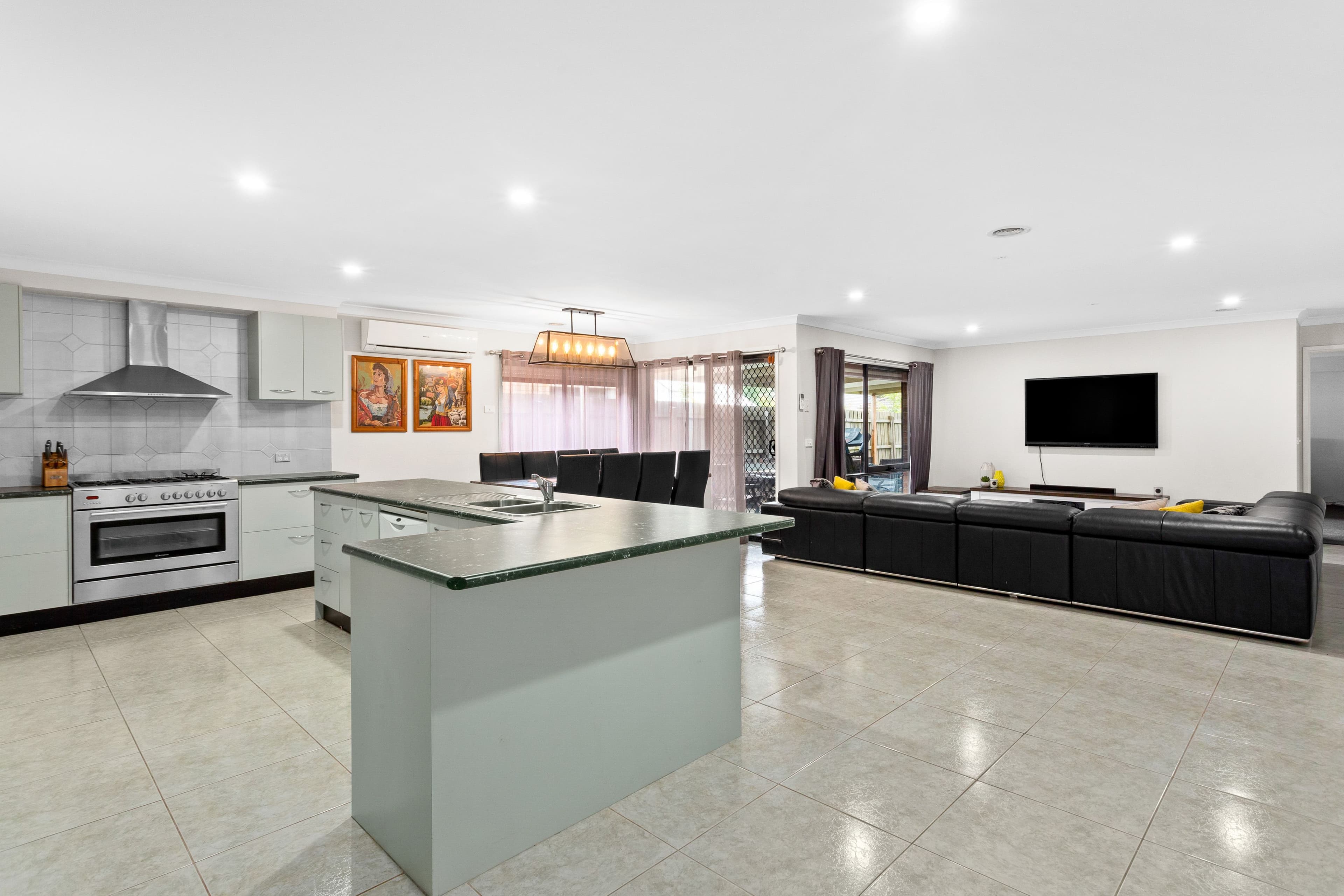 36 Grand Central Boulevard, Pakenham VIC 3810, Pakenham - Thumbnail 3