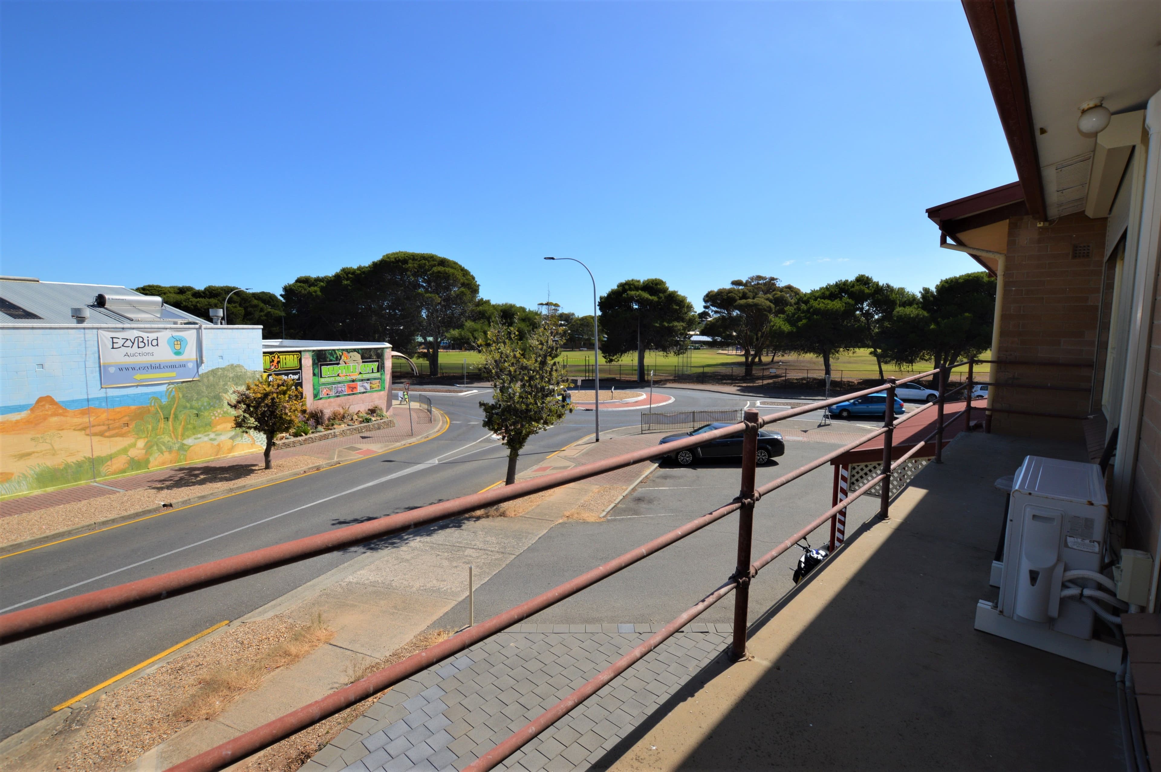 Level 1, Unit 5 / 88 Beach Road, Christies Beach SA 5165, Christies Beach - Thumbnail 2