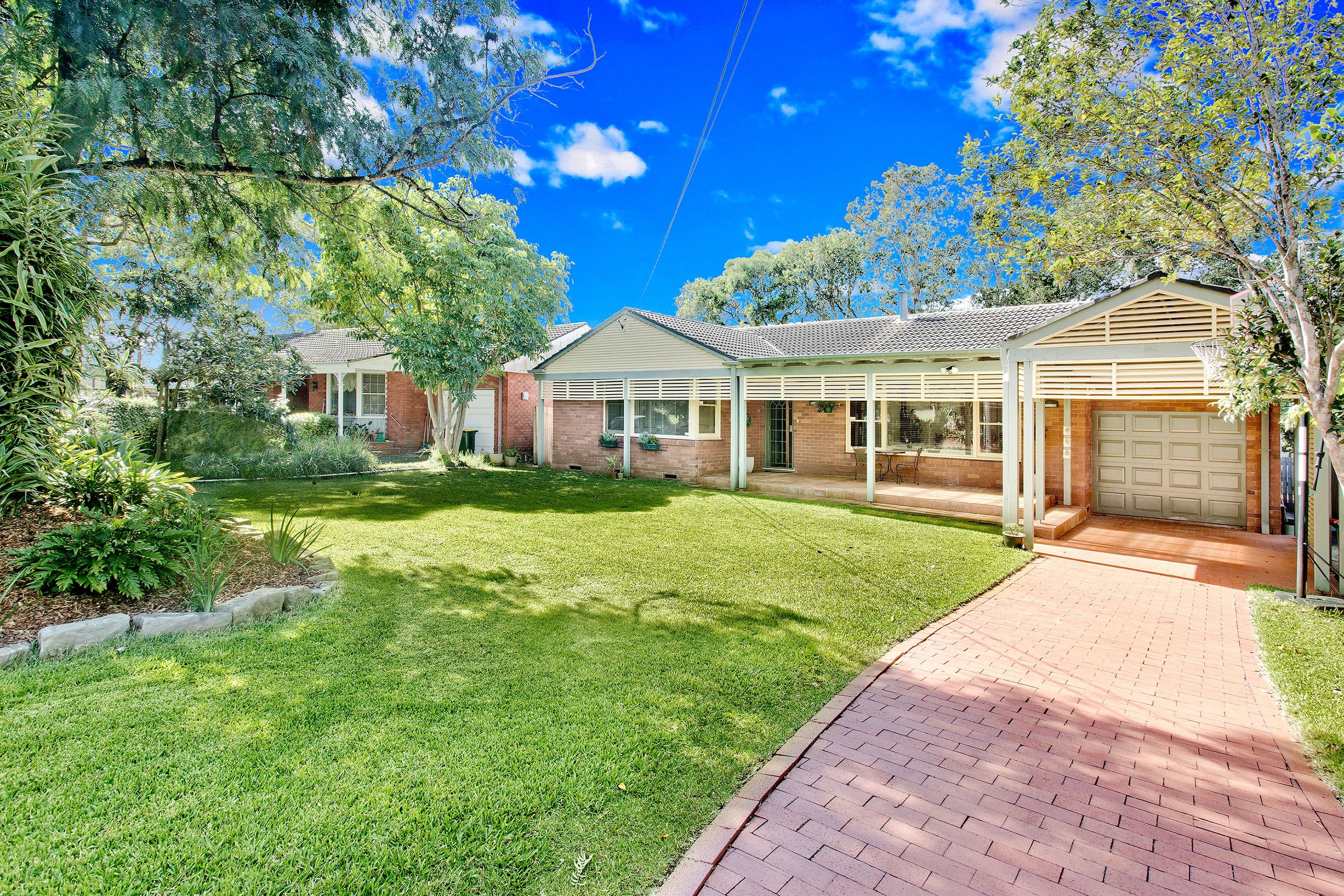10 Bowman Avenue, Frenchs Forest - Image 1