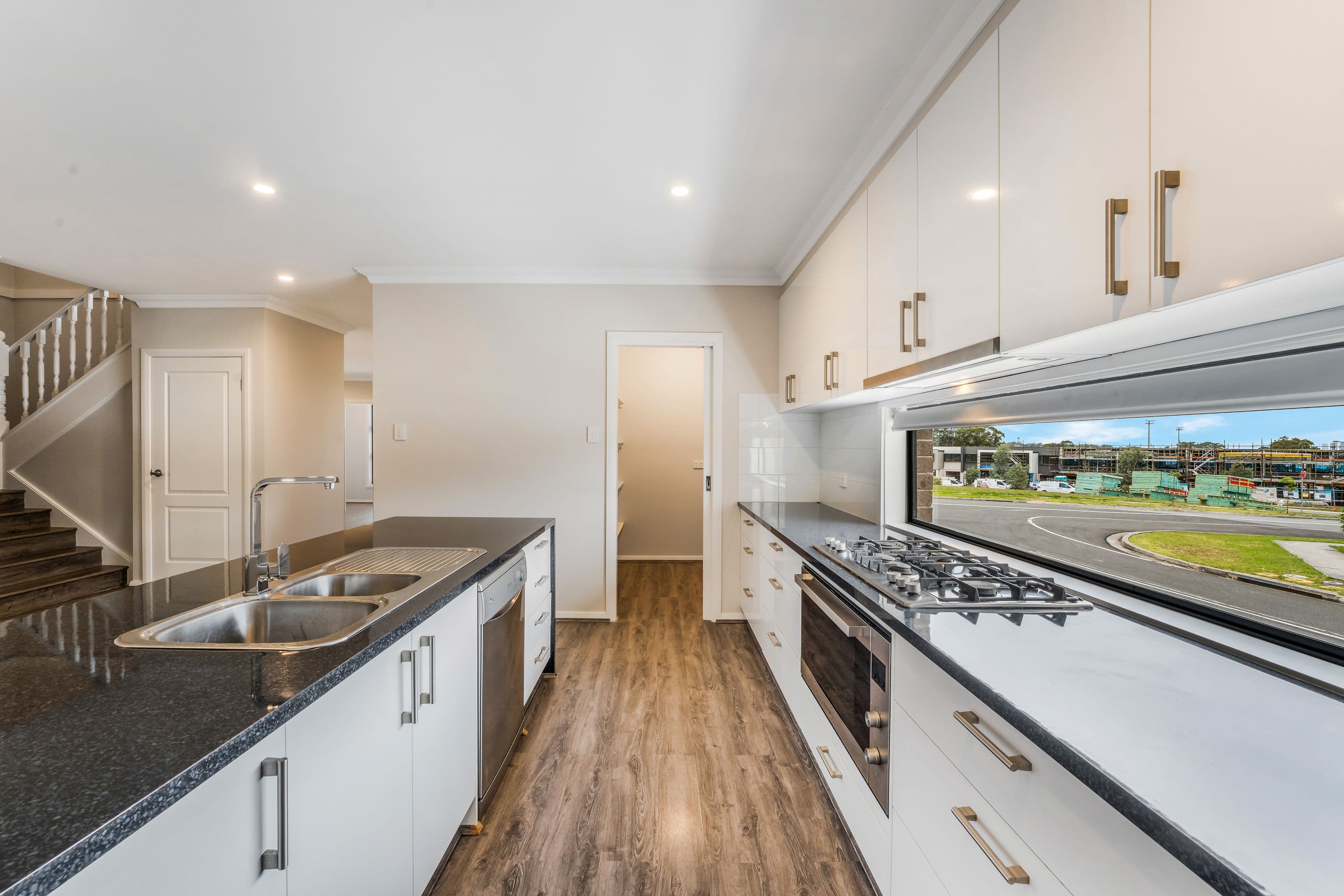 12 Middleton Drive, Middleton Grange NSW 2171, Middleton Grange - Thumbnail 4