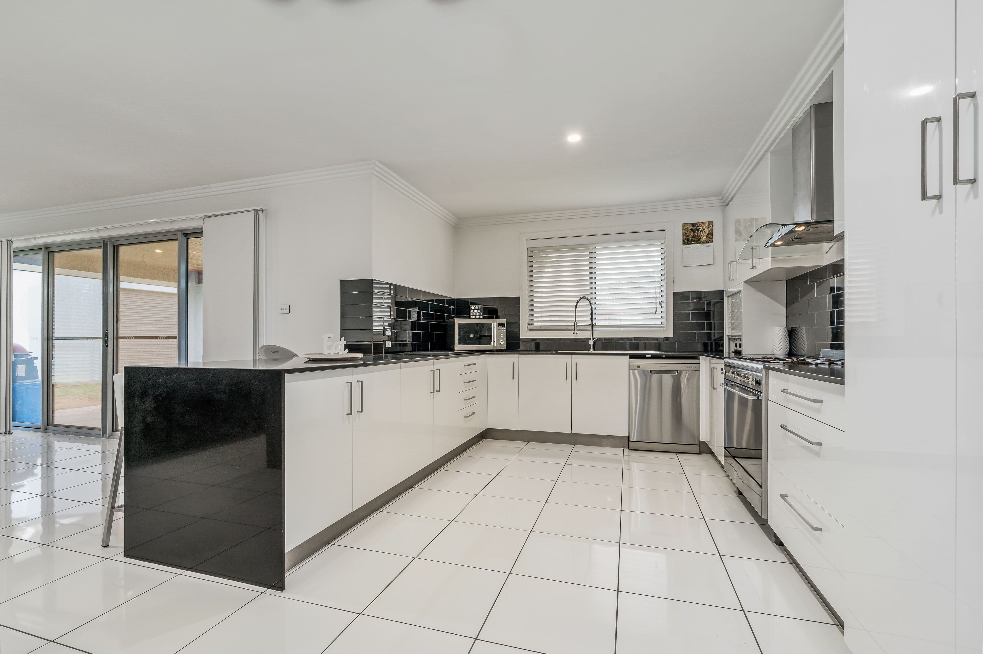 18 Mirage Drive, Cowra - Thumbnail 3