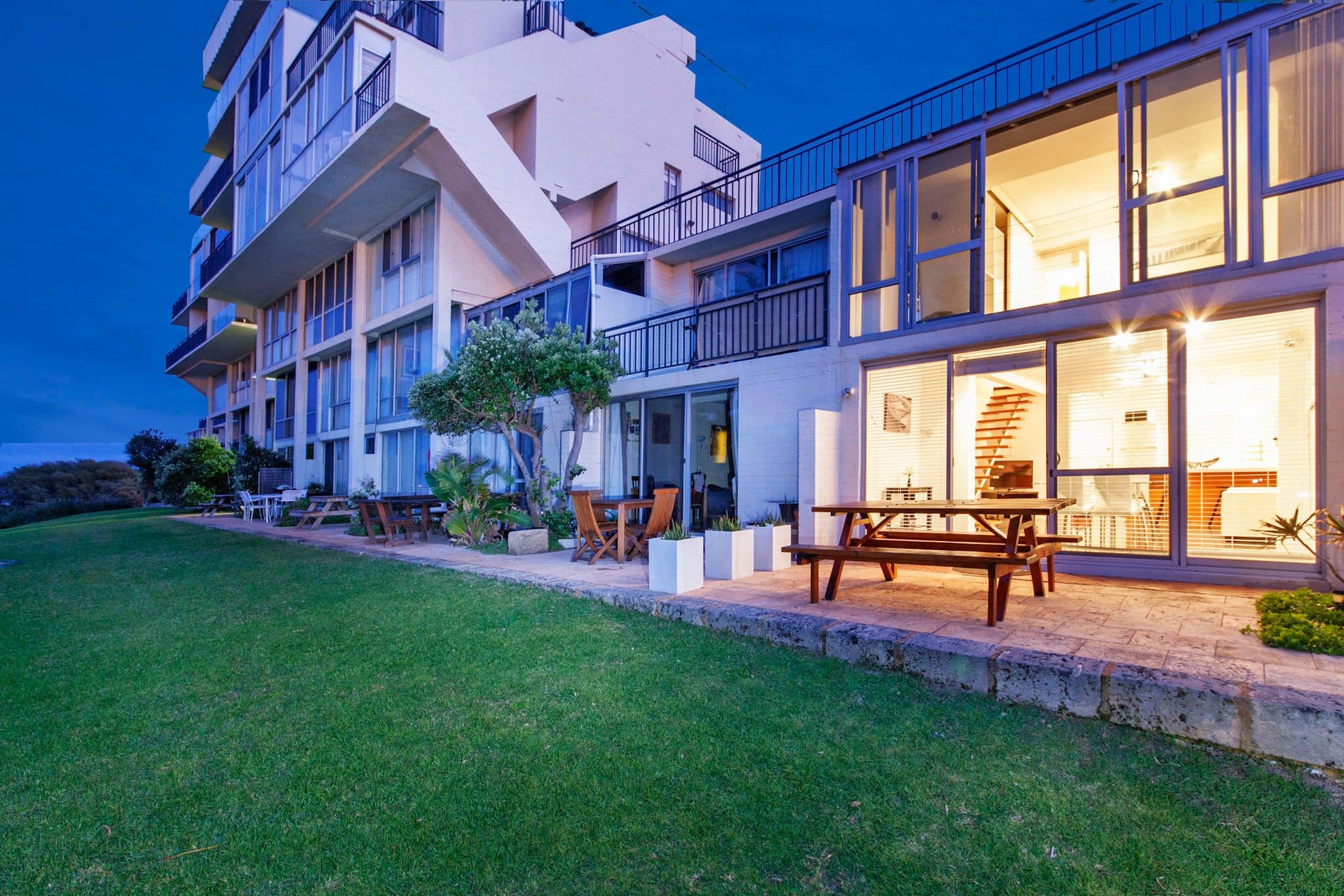 1/287 West Coast Highway, Scarborough WA 6019, Scarborough - Image 1