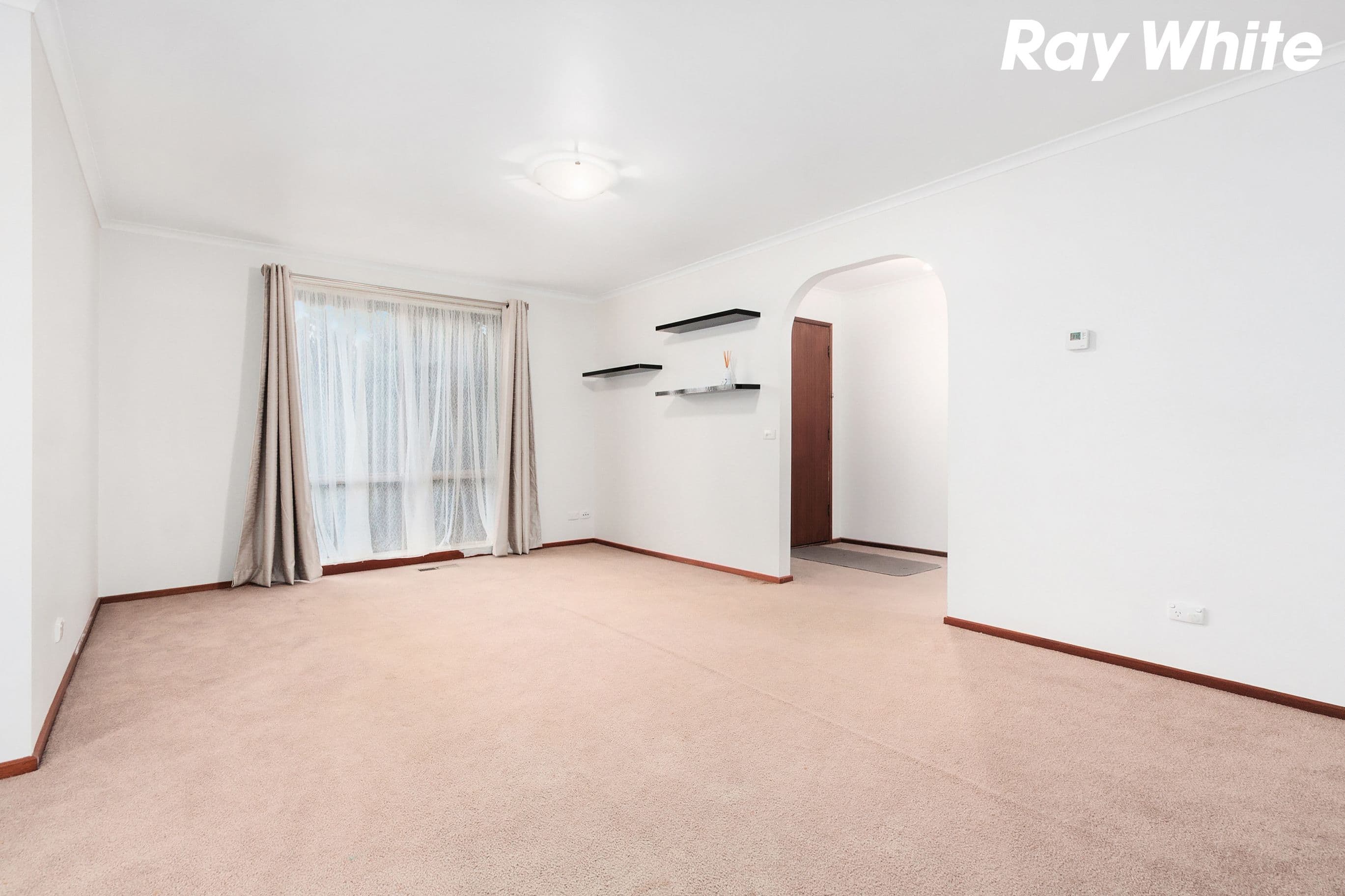 19 Eagle Drive, Pakenham VIC 3810, Pakenham - Thumbnail 3