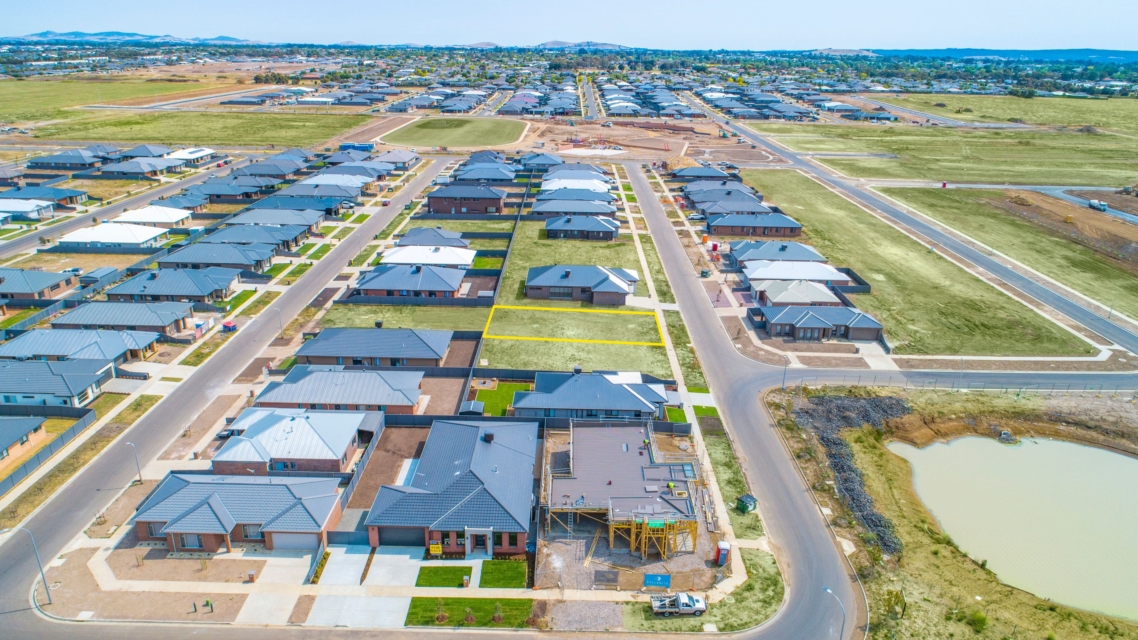 21 Roscommon Avenue, Alfredton  Victoria  3350, Australia, Alfredton - Thumbnail 3