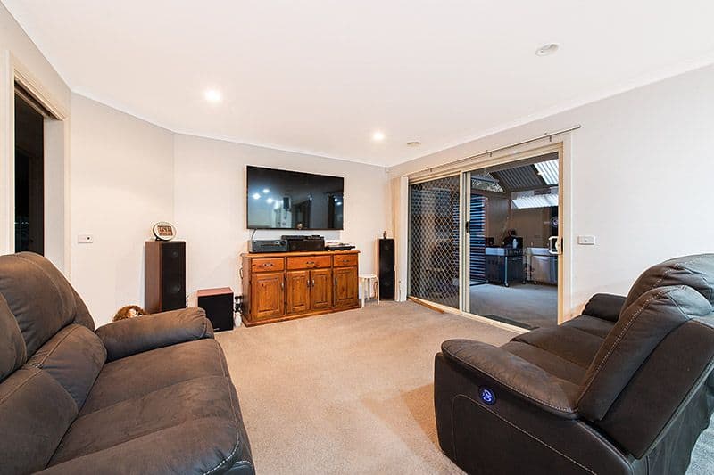 4 Gowrie Place, Cranbourne West VIC 3977, Cranbourne West - Thumbnail 8