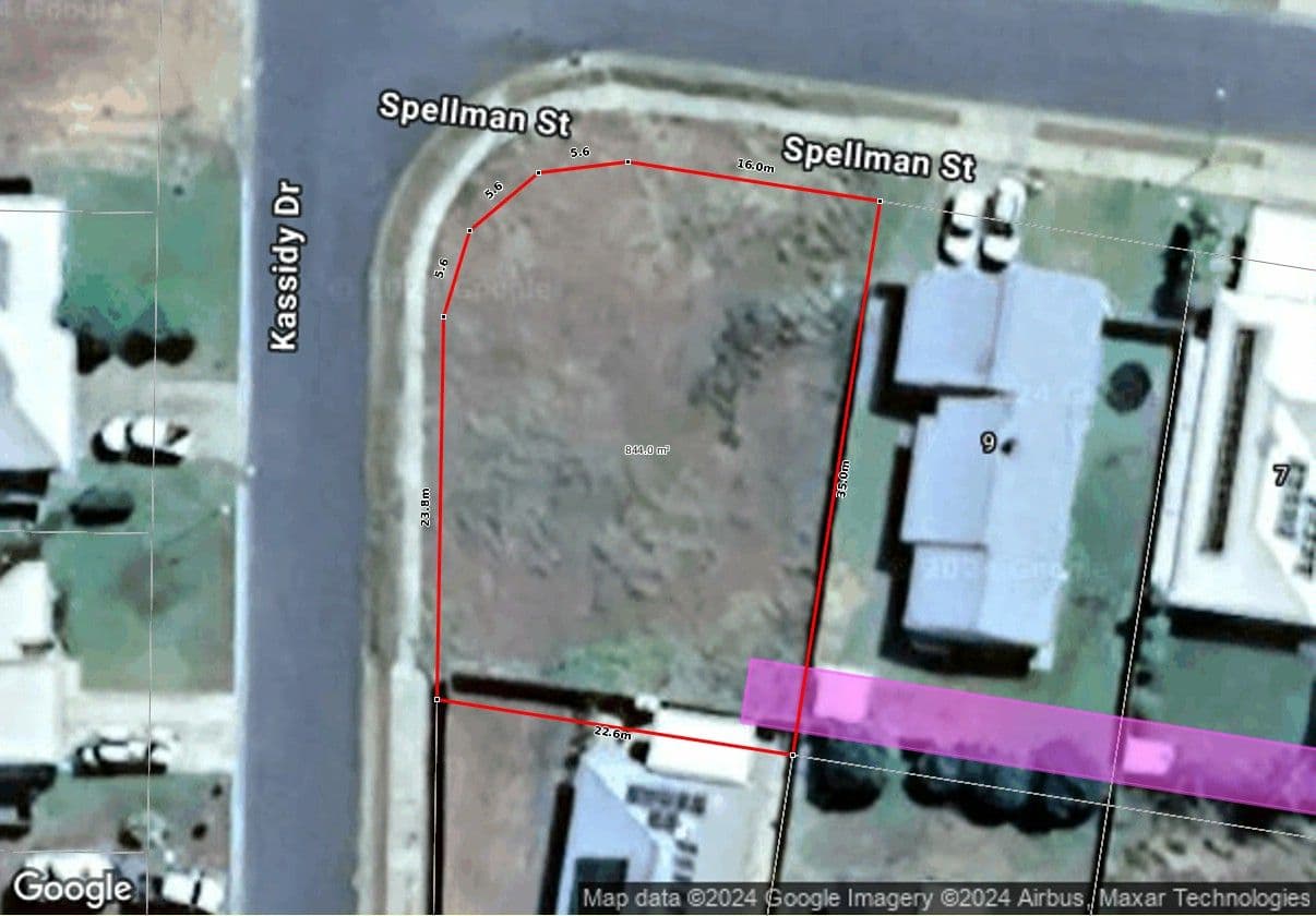 11 Spellman Street, Emerald QLD 4720, Emerald - Thumbnail 3