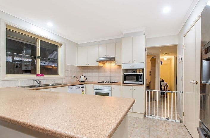 4 Gowrie Place, Cranbourne West VIC 3977, Cranbourne West - Thumbnail 5