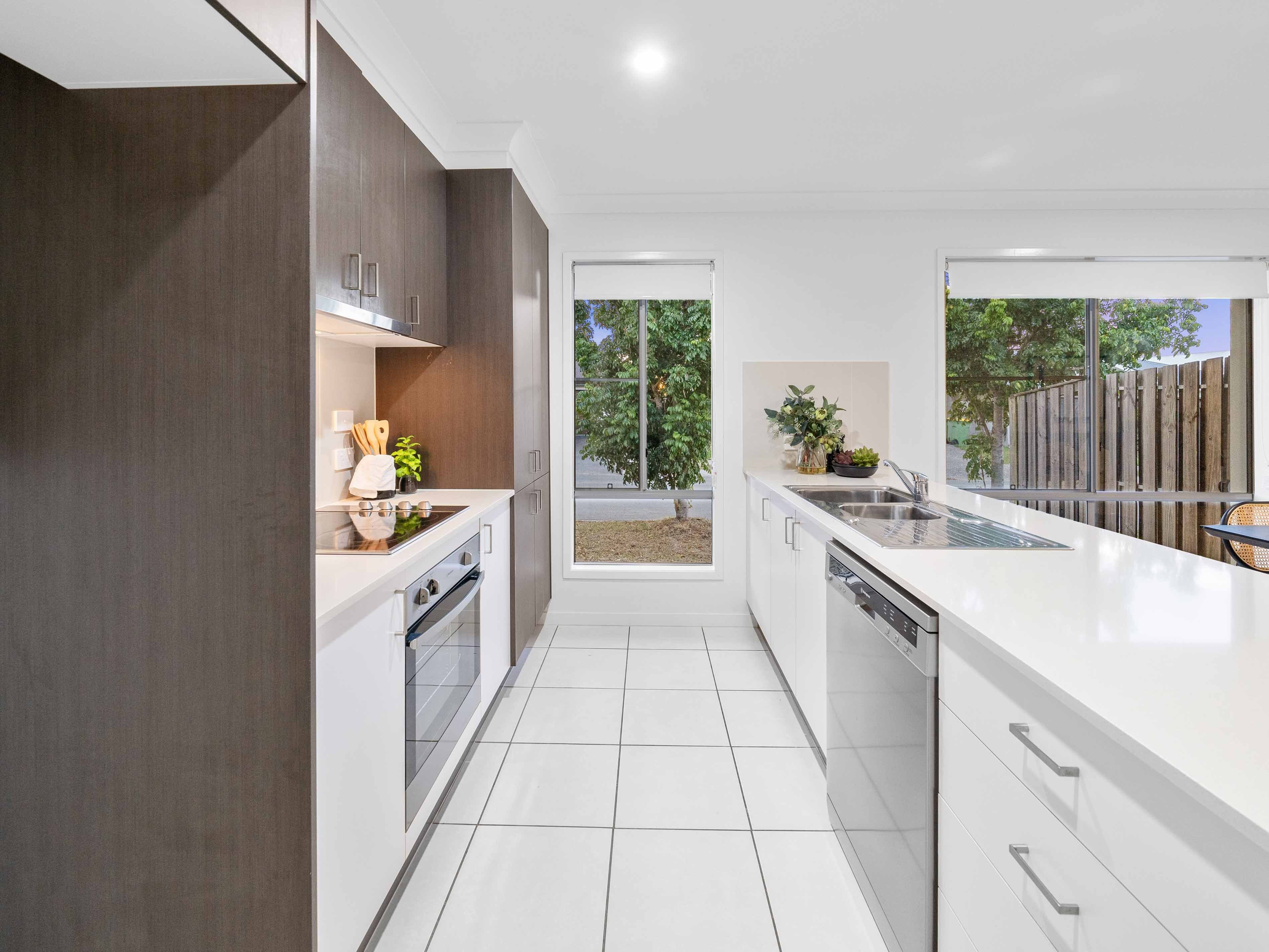 10 Bellthorpe Street, South Ripley QLD 4306, South Ripley - Thumbnail 5